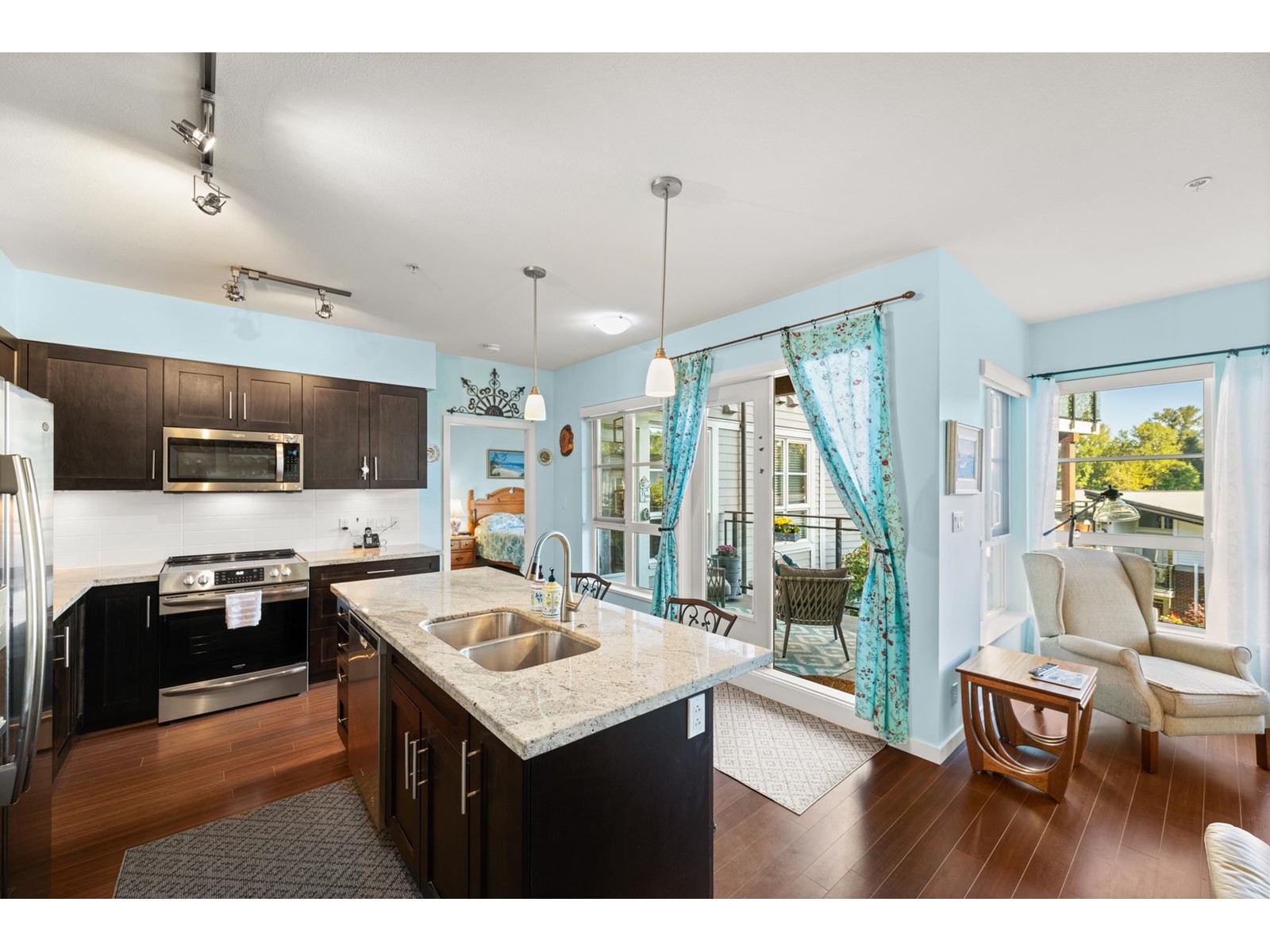 318 23215 Billy Brown Road, Langley, British Columbia  V1M 0B7 - Photo 12 - R2989128
