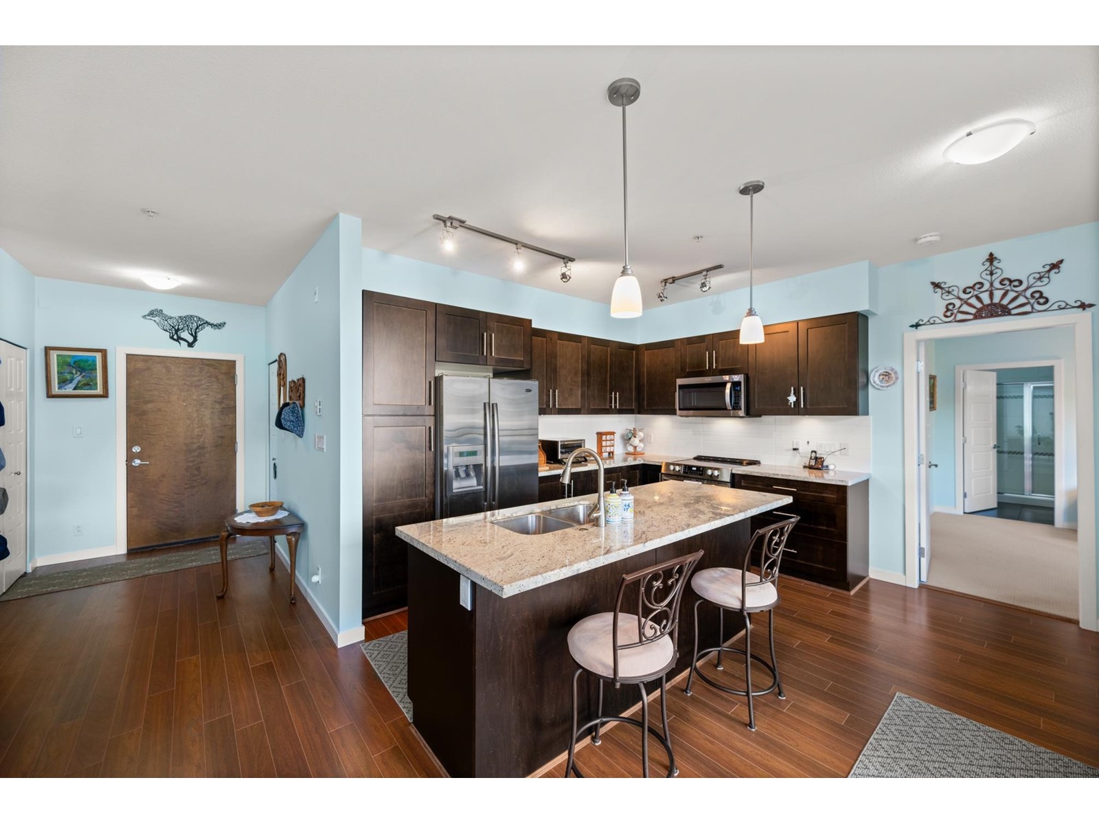 318 23215 Billy Brown Road, Langley, British Columbia  V1M 0B7 - Photo 9 - R2989128