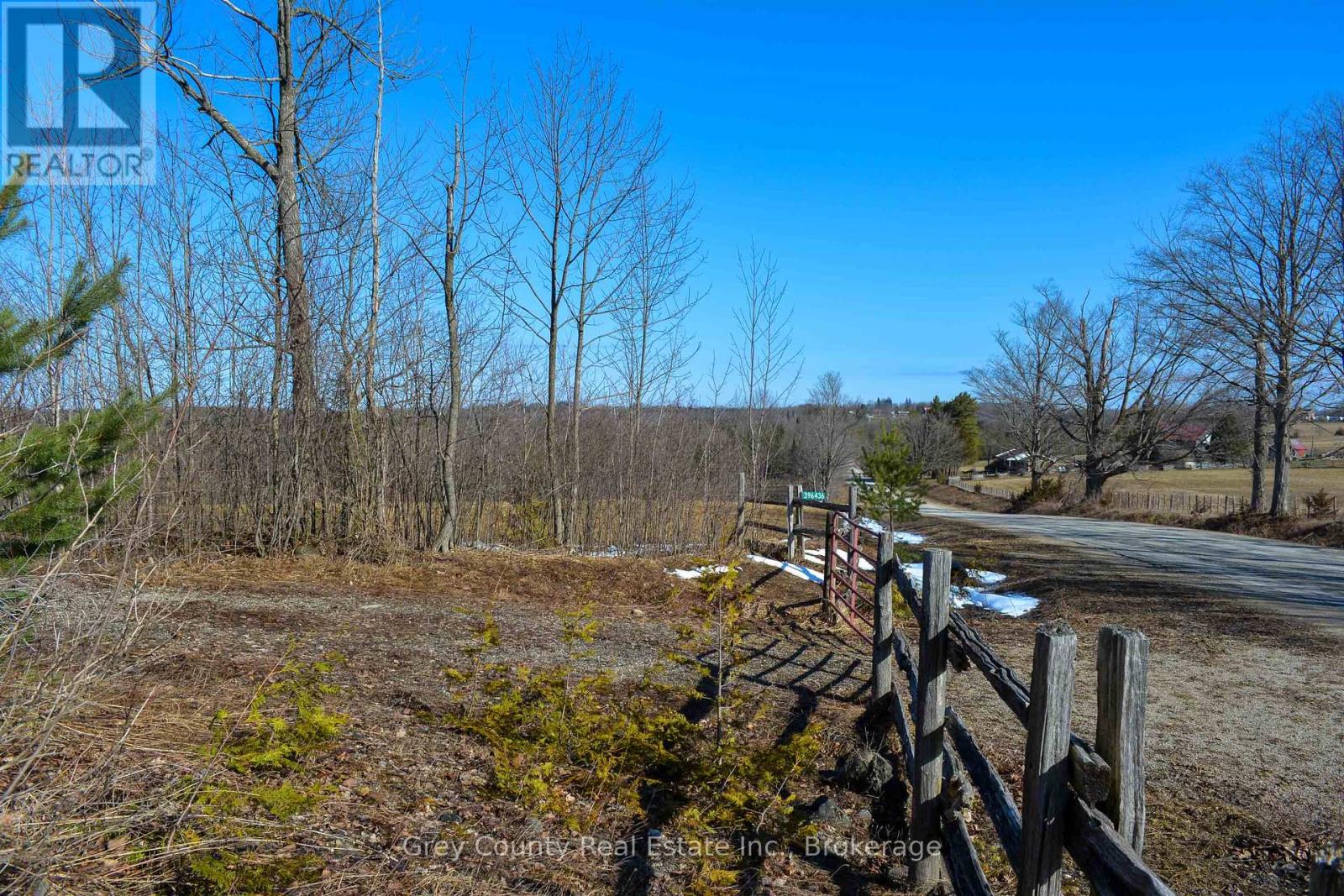 396436 Concession 2, Chatsworth, Ontario  N0H 1G0 - Photo 4 - X12074549