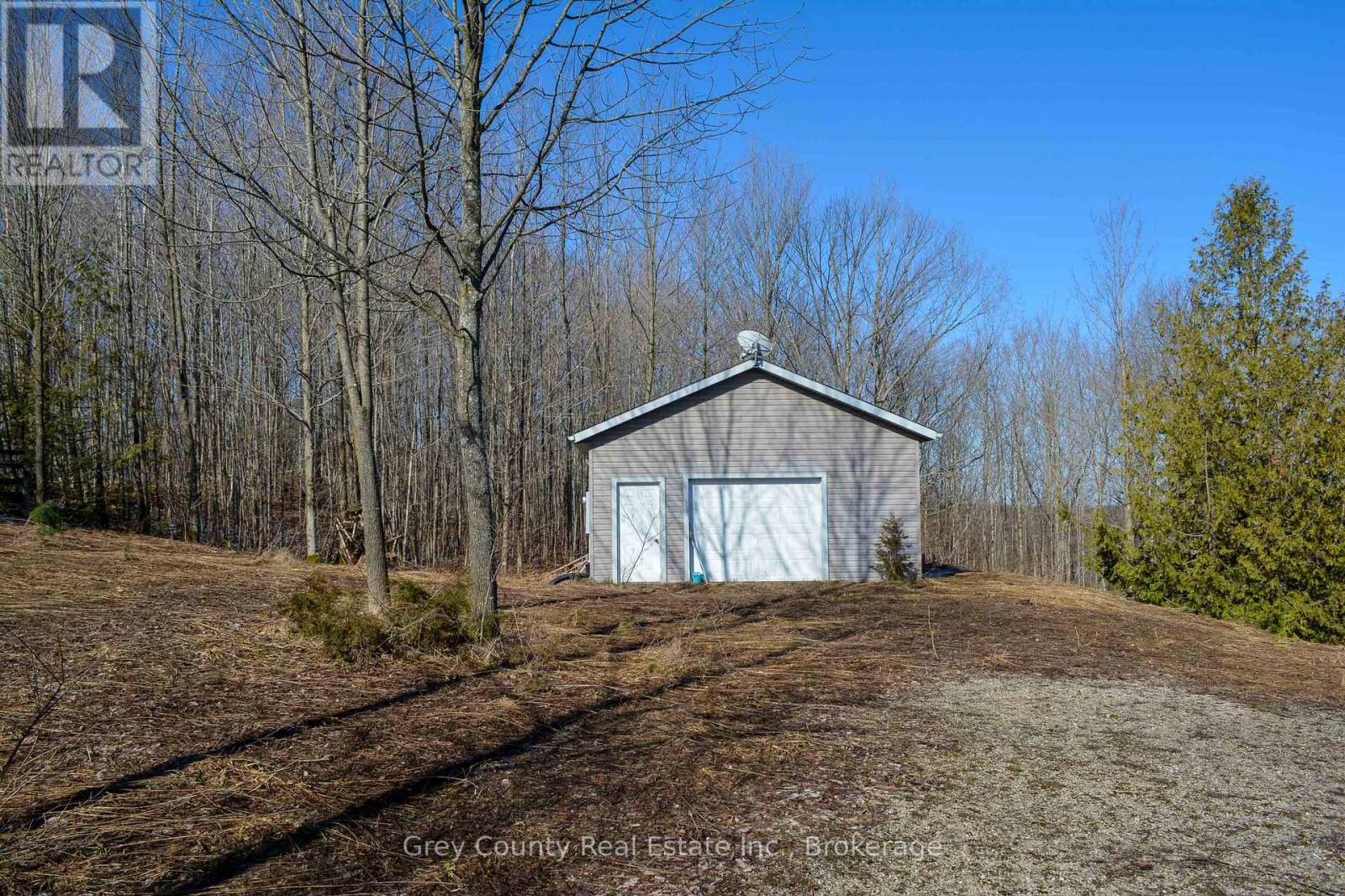 396436 Concession 2, Chatsworth, Ontario  N0H 1G0 - Photo 8 - X12074549