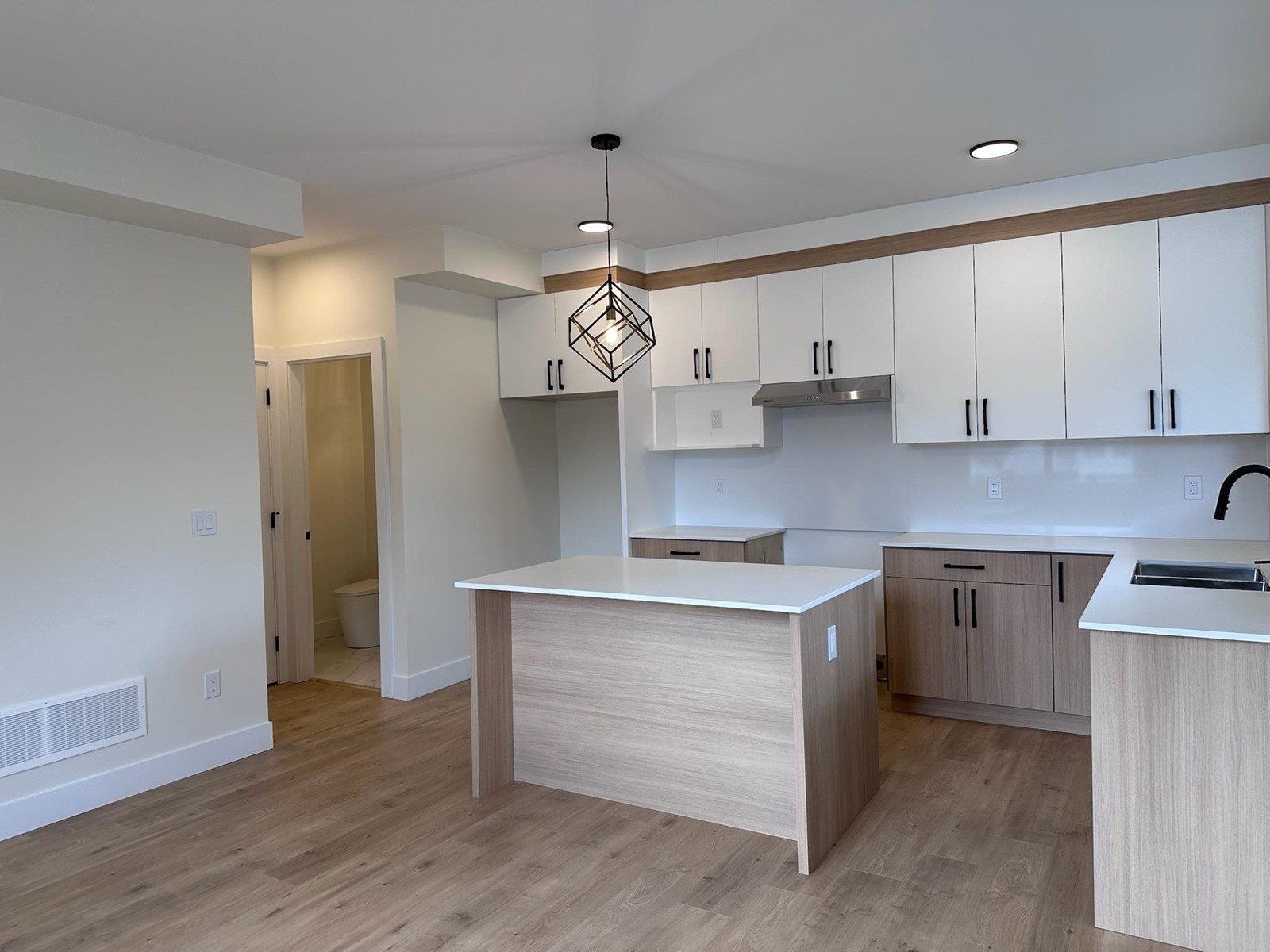 8 455 Coquihalla Street, Hope, Hope, British Columbia  V0X 1L0 - Photo 15 - R2956962