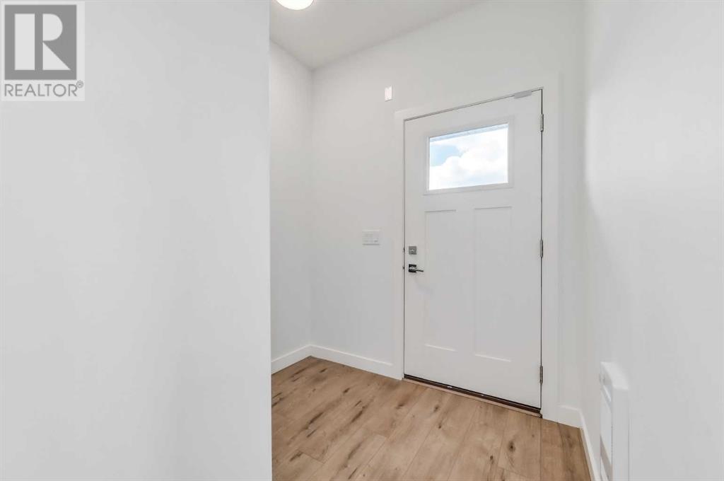 Property at 162 Savanna Street NE image 4