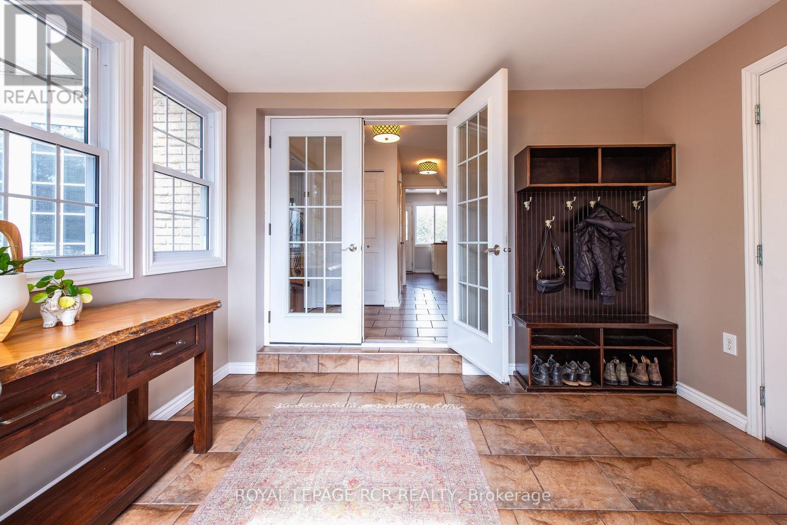 Property at 35 ELM AVENUE image 3