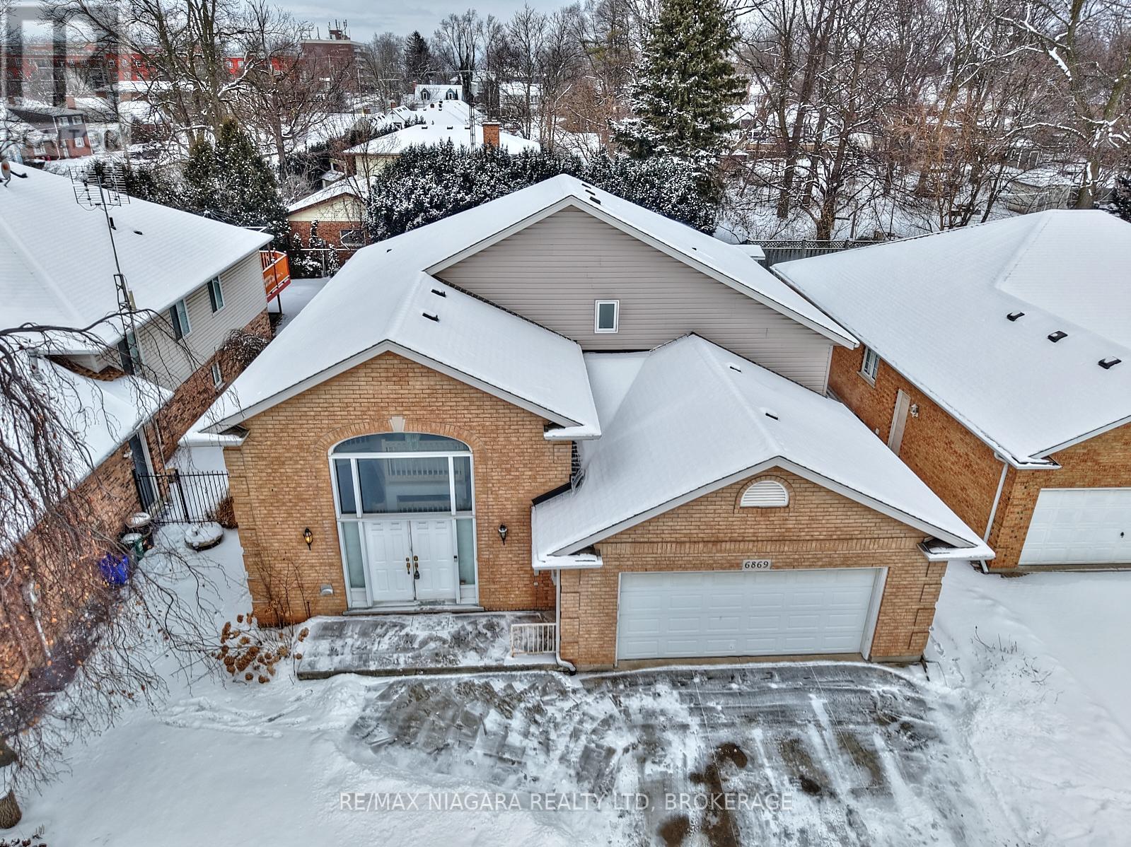Property at 6869 IMPERIAL COURT image 1