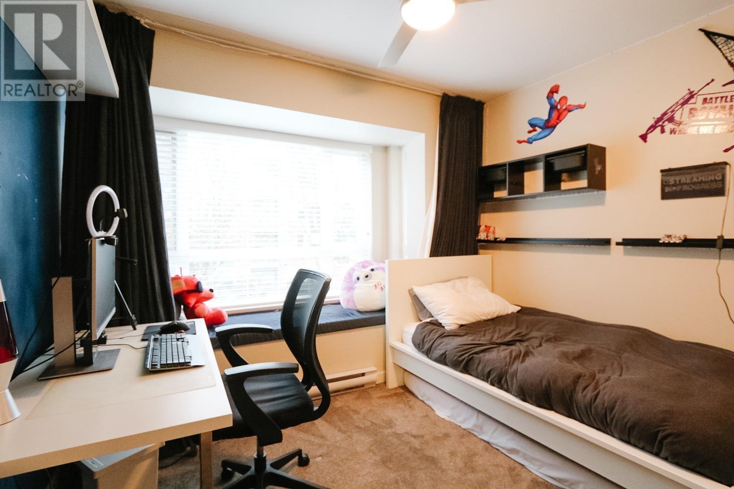 158 W 22nd Street, North Vancouver, British Columbia  V7M 1Z9 - Photo 19 - R2989322