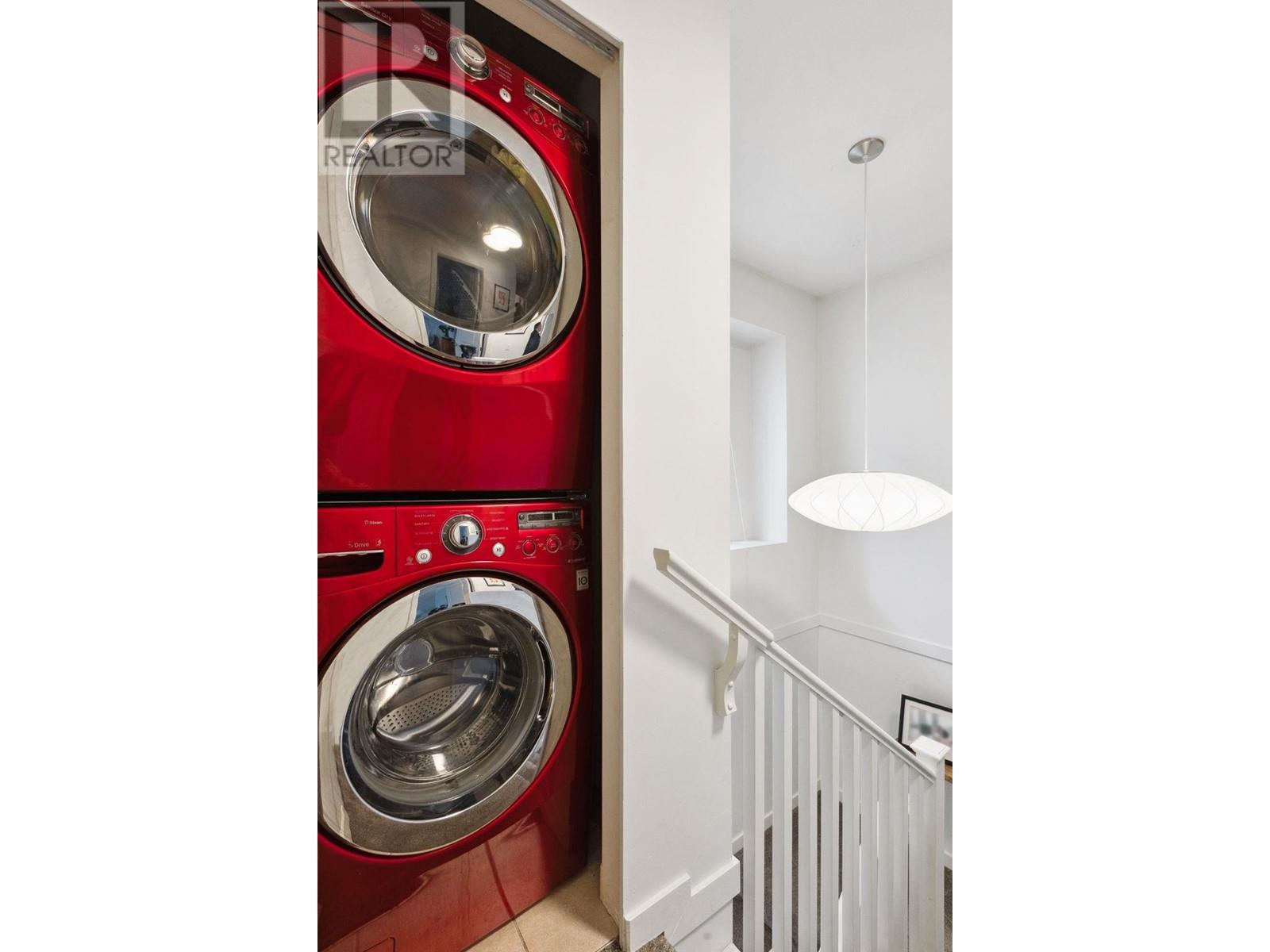 158 W 22nd Street, North Vancouver, British Columbia  V7M 1Z9 - Photo 21 - R2989322