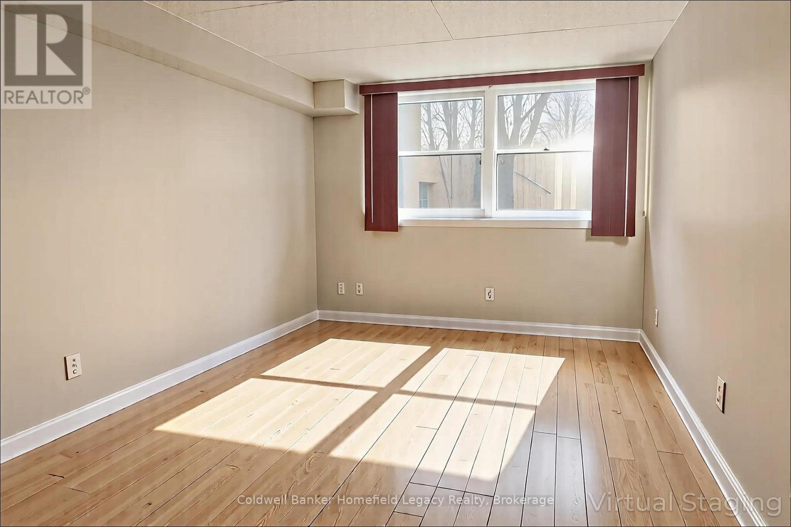 402 - 22 St Andrew Street N, St. Marys, Ontario  N4X 1C5 - Photo 16 - X12077314