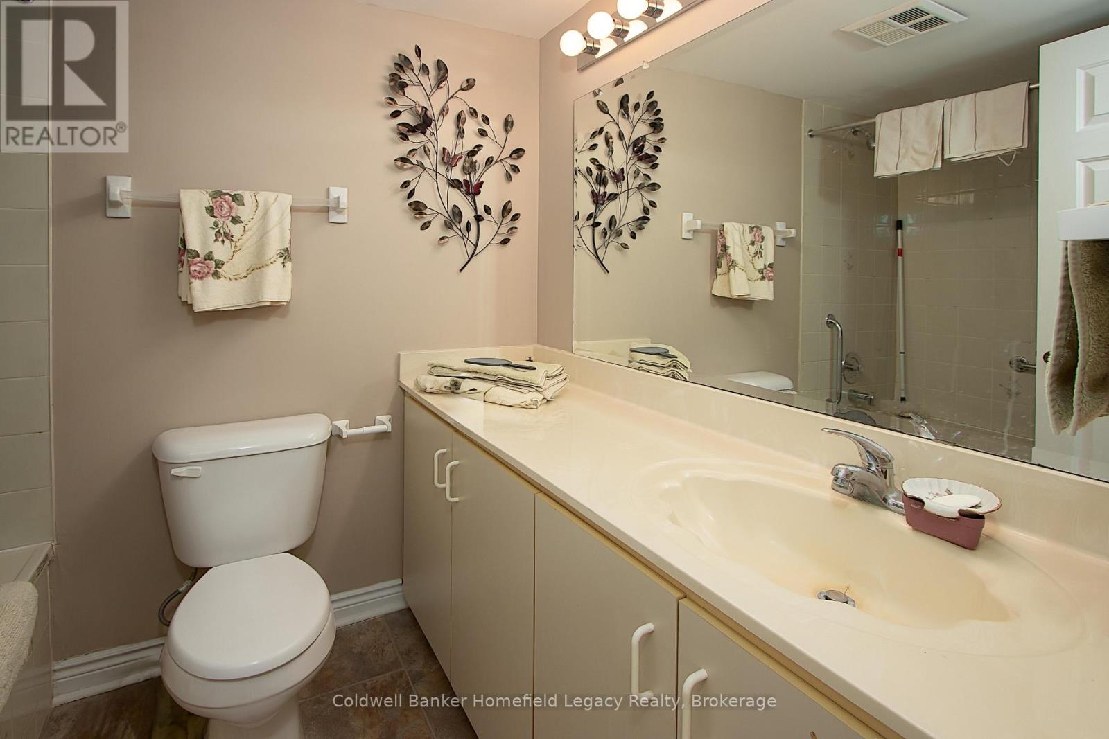 402 - 22 St Andrew Street N, St. Marys, Ontario  N4X 1C5 - Photo 17 - X12077314