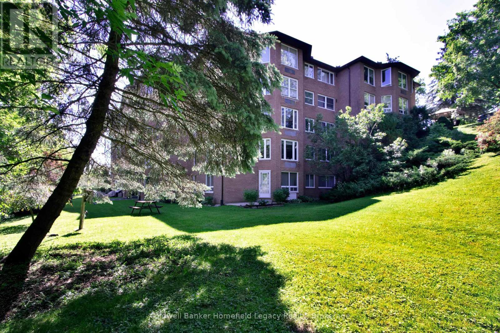 402 - 22 St Andrew Street N, St. Marys, Ontario  N4X 1C5 - Photo 36 - X12077314