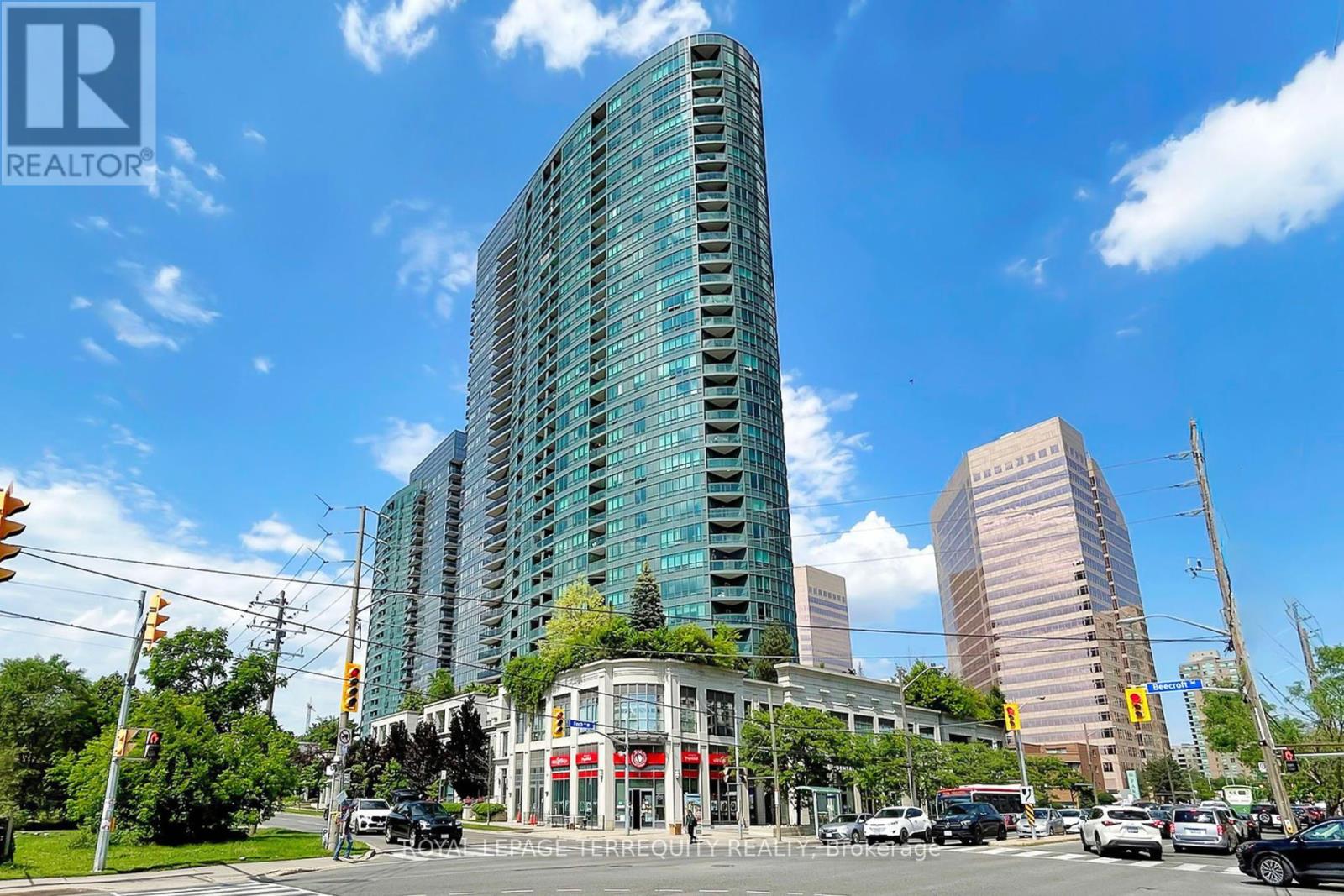 2411 - 15 Greenview Avenue, Toronto, Ontario  M2M 4M7 - Photo 1 - C12077340