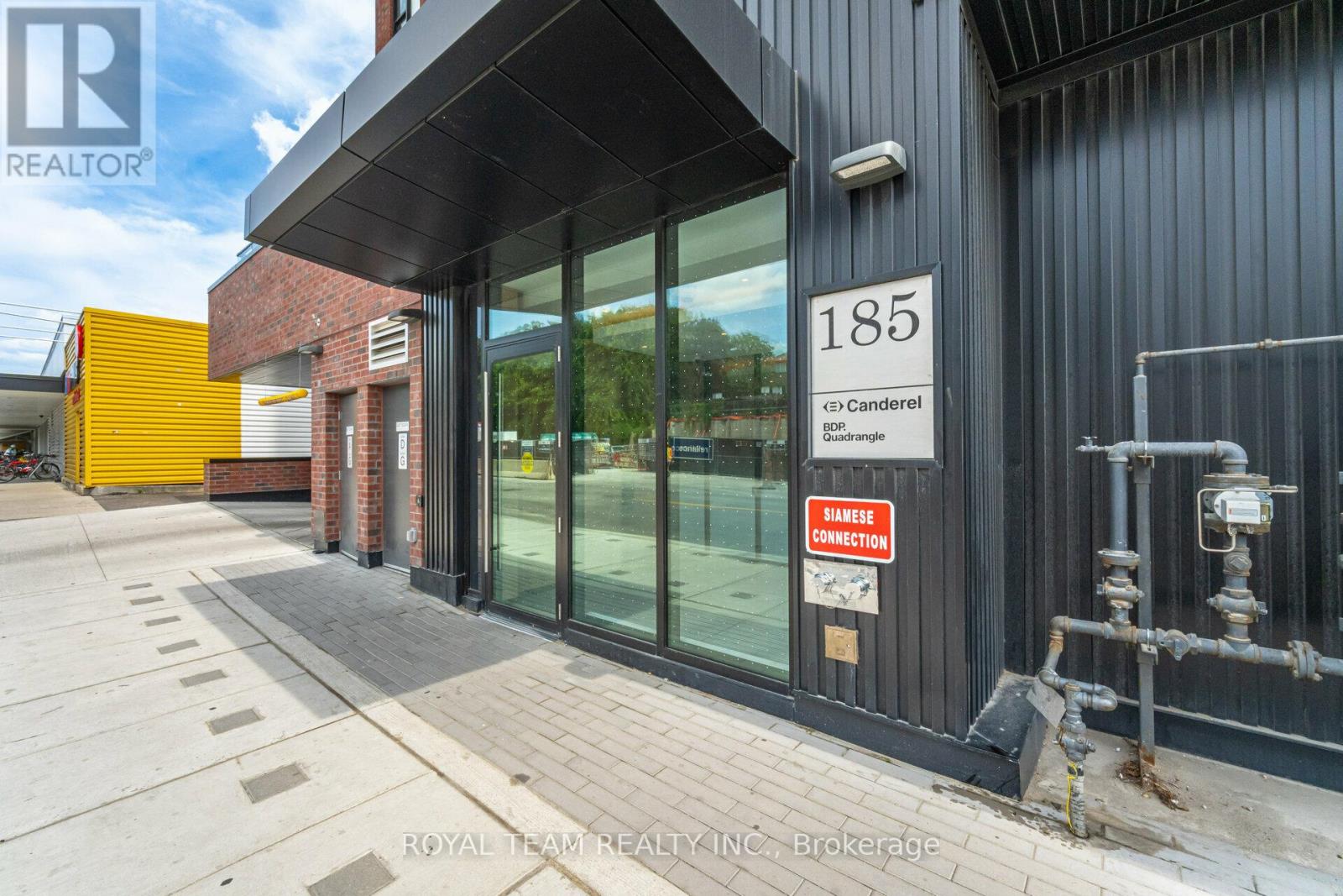 1107 - 185 Alberta Avenue, Toronto, Ontario  M6C 0A5 - Photo 2 - C12077378