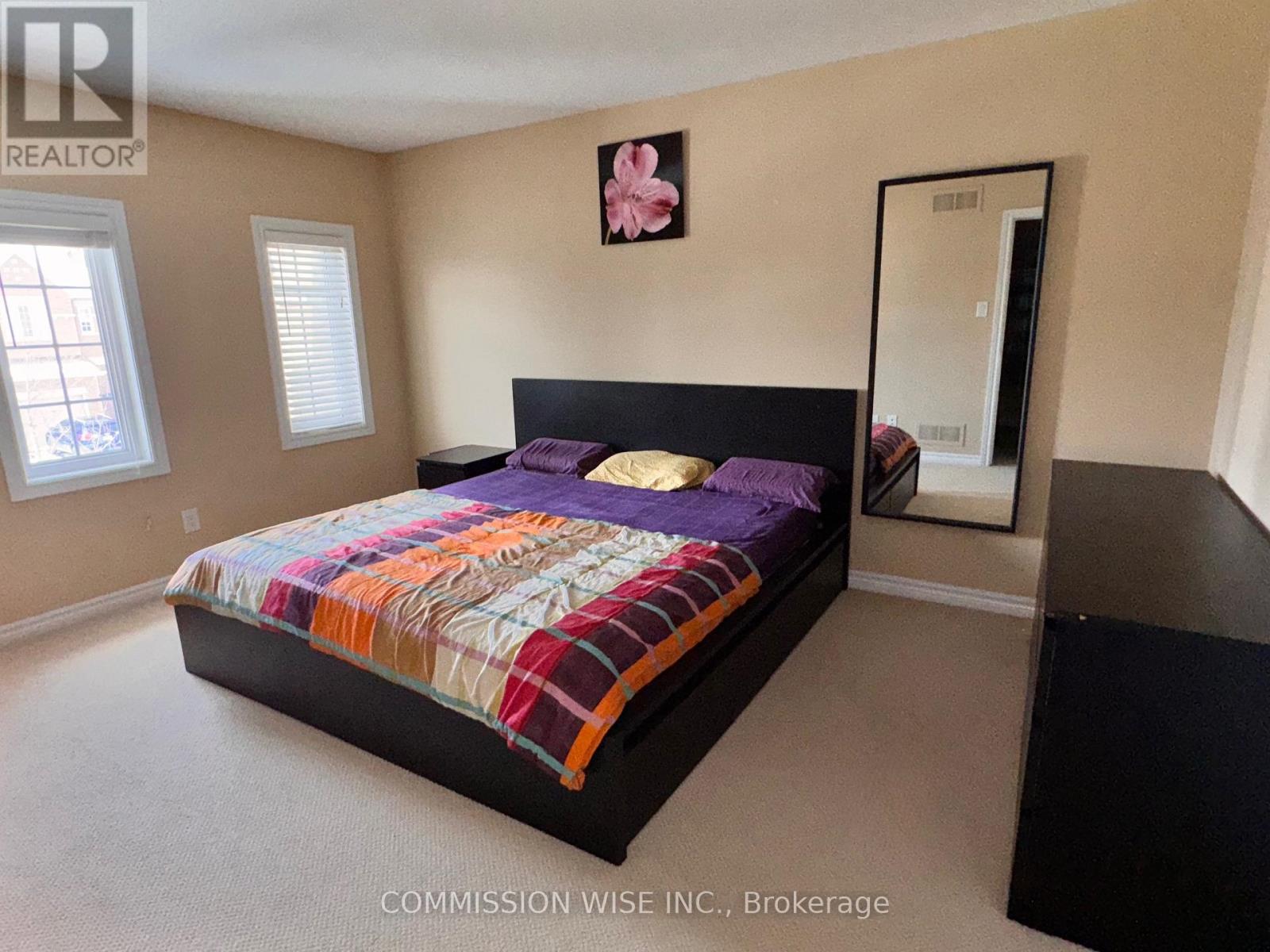354 Kingbrook Drive, Ottawa, Ontario  K2M 0G2 - Photo 11 - X12077331
