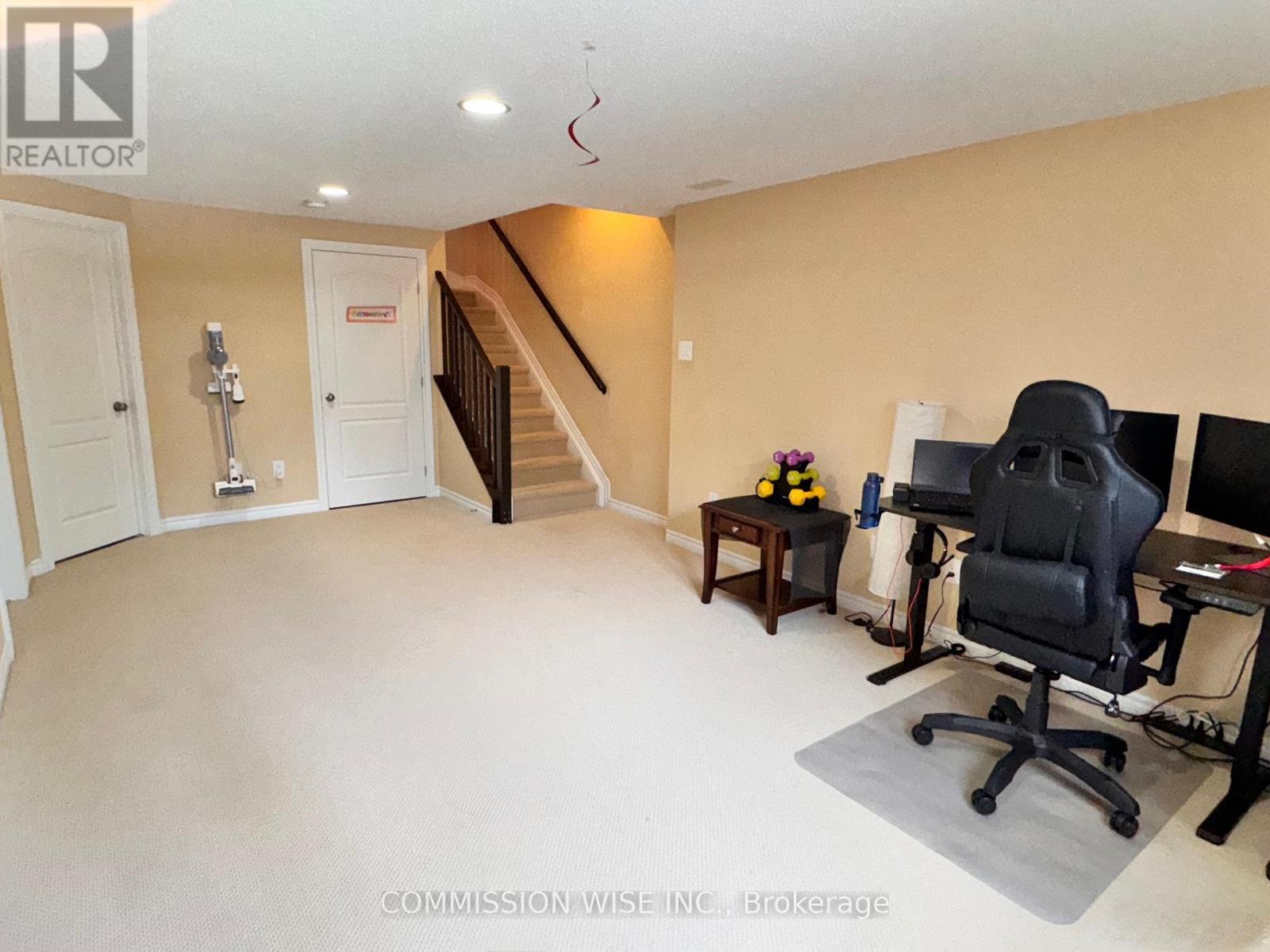 354 Kingbrook Drive, Ottawa, Ontario  K2M 0G2 - Photo 24 - X12077331