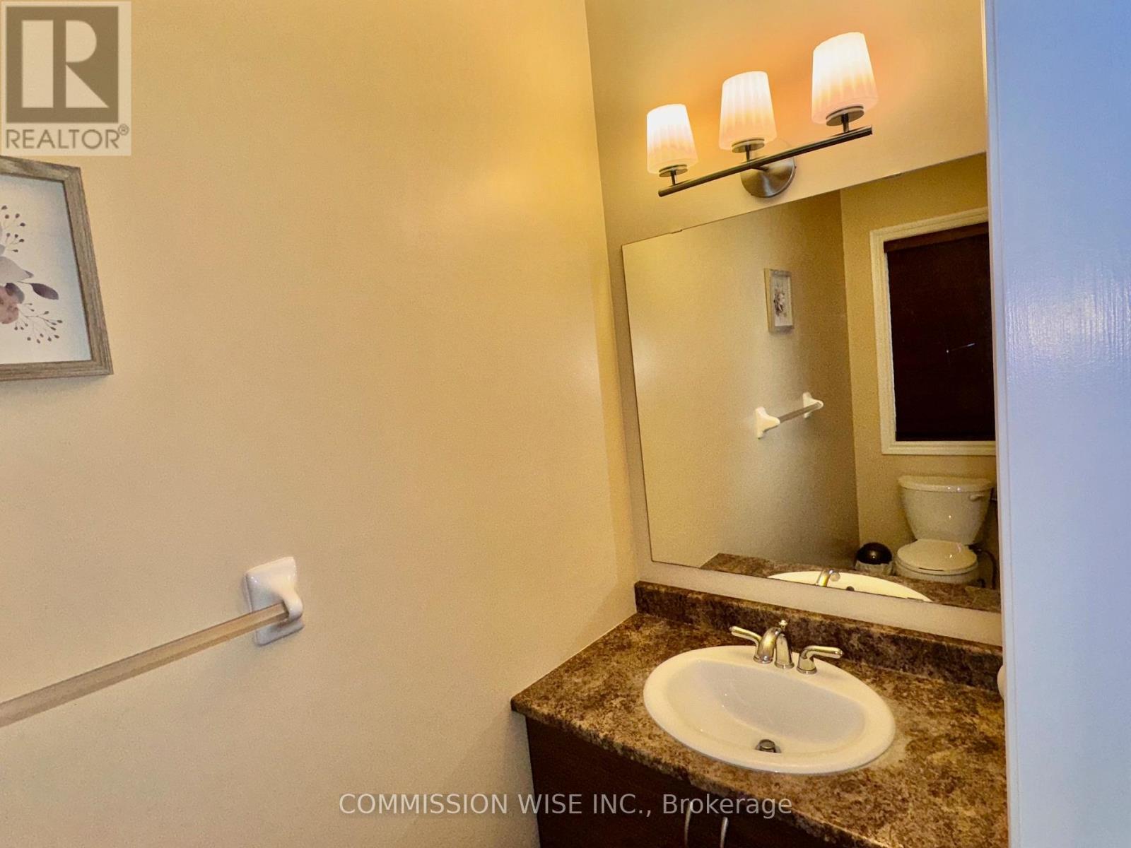 Property at 354 KINGBROOK DRIVE image 3