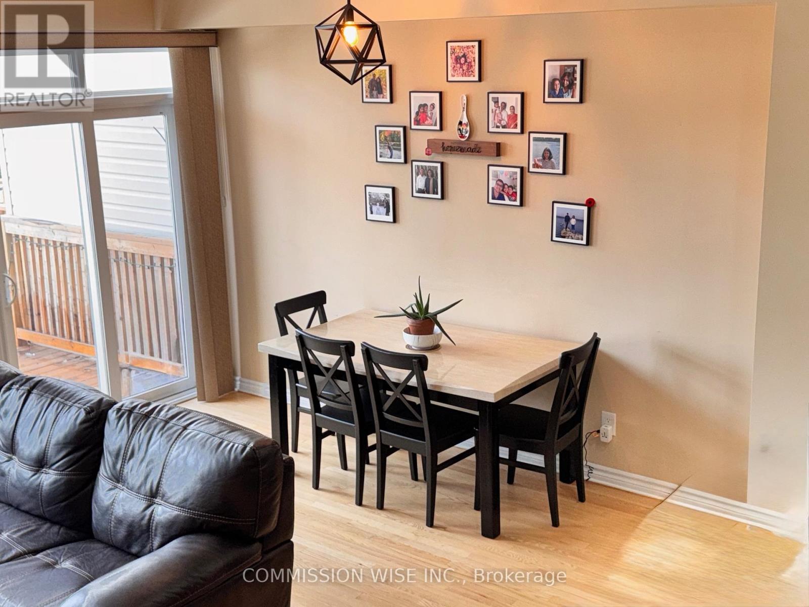 354 Kingbrook Drive, Ottawa, Ontario  K2M 0G2 - Photo 8 - X12077331