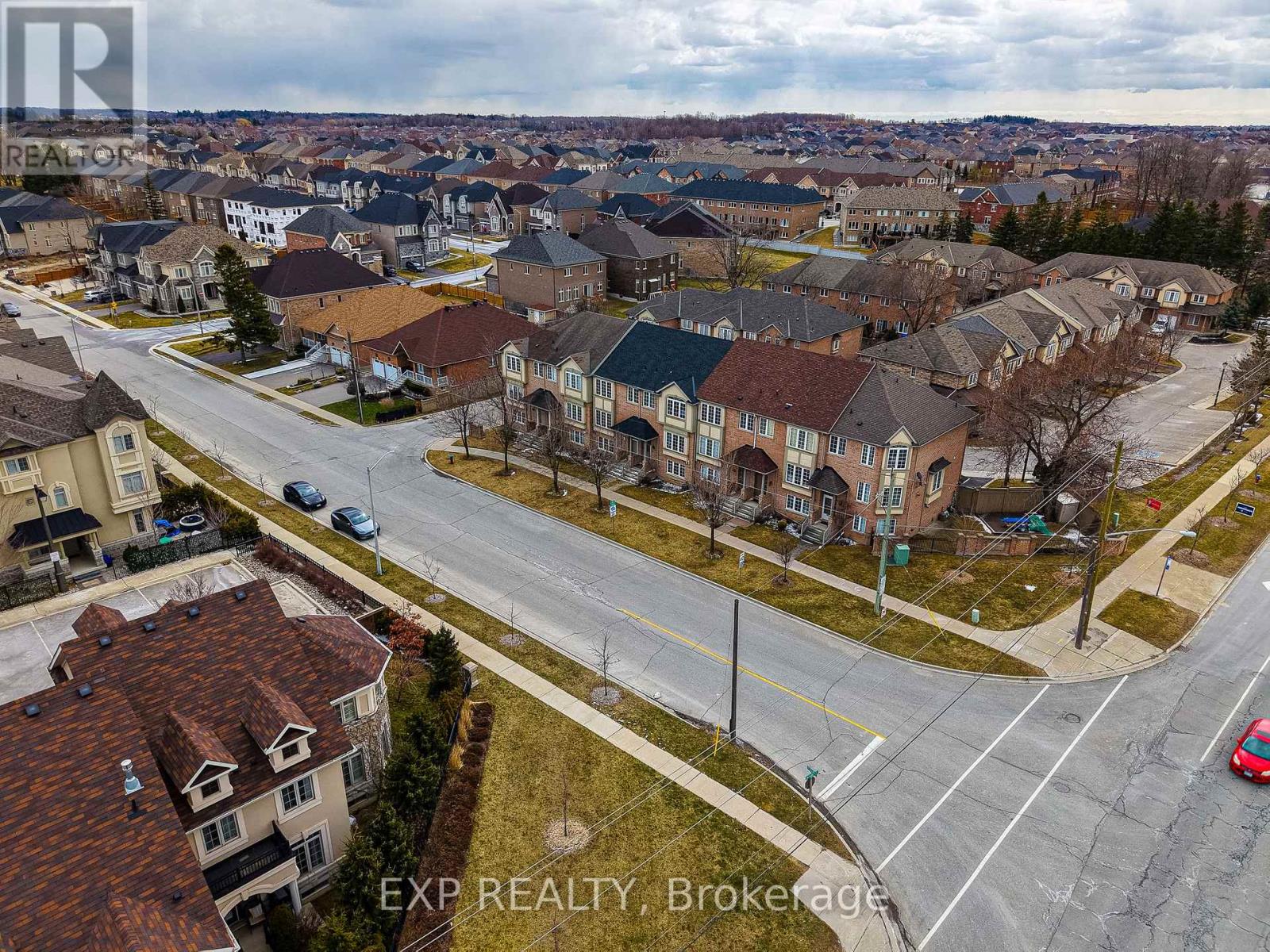 Property at 4 - 71 PUCCINI DRIVE image 3