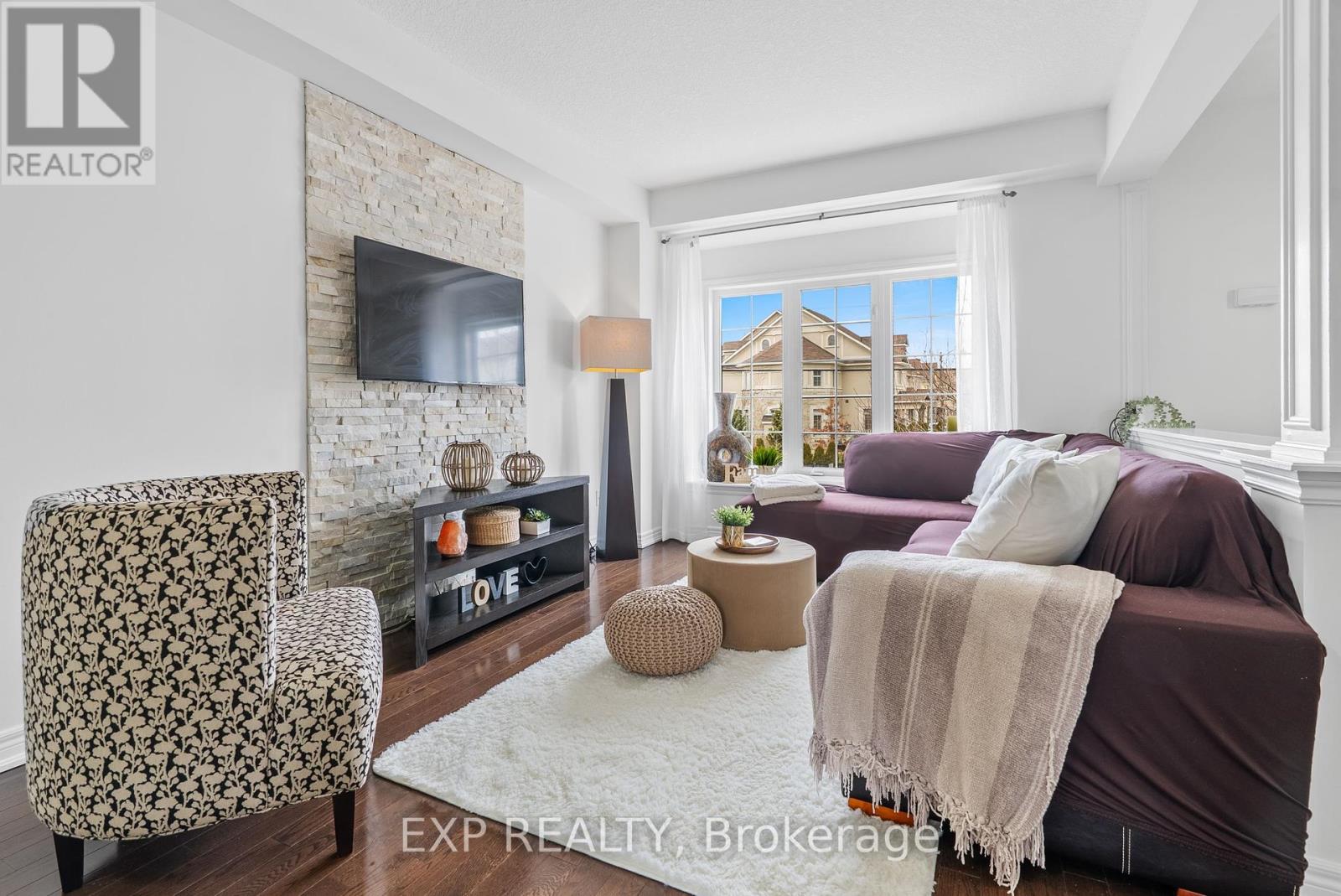 4 - 71 Puccini Drive, Richmond Hill, Ontario  L4E 4X8 - Photo 8 - N12077310