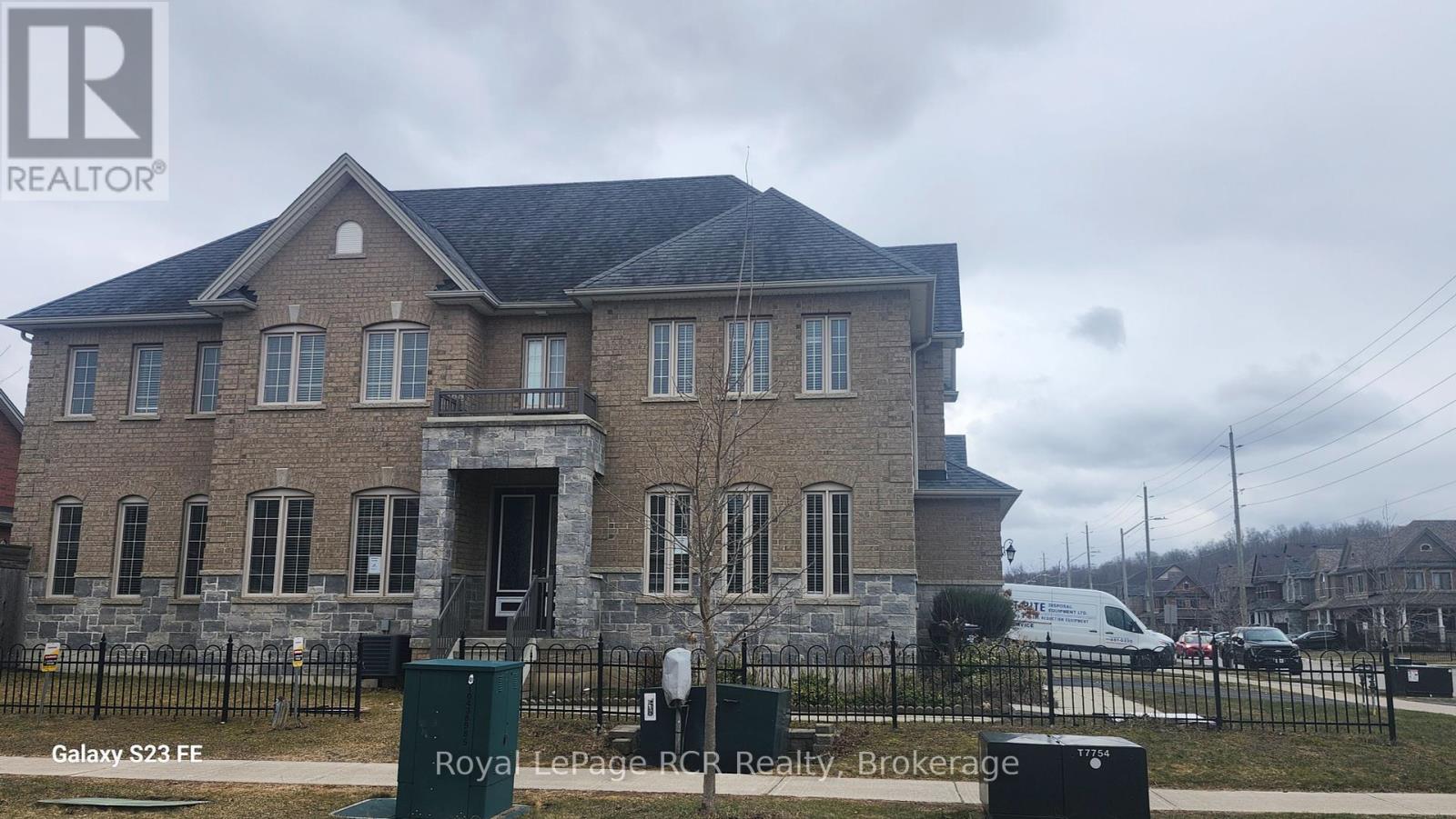 201 Eight Avenue, New Tecumseth, Ontario  L9R 1Z6 - Photo 2 - N12011091