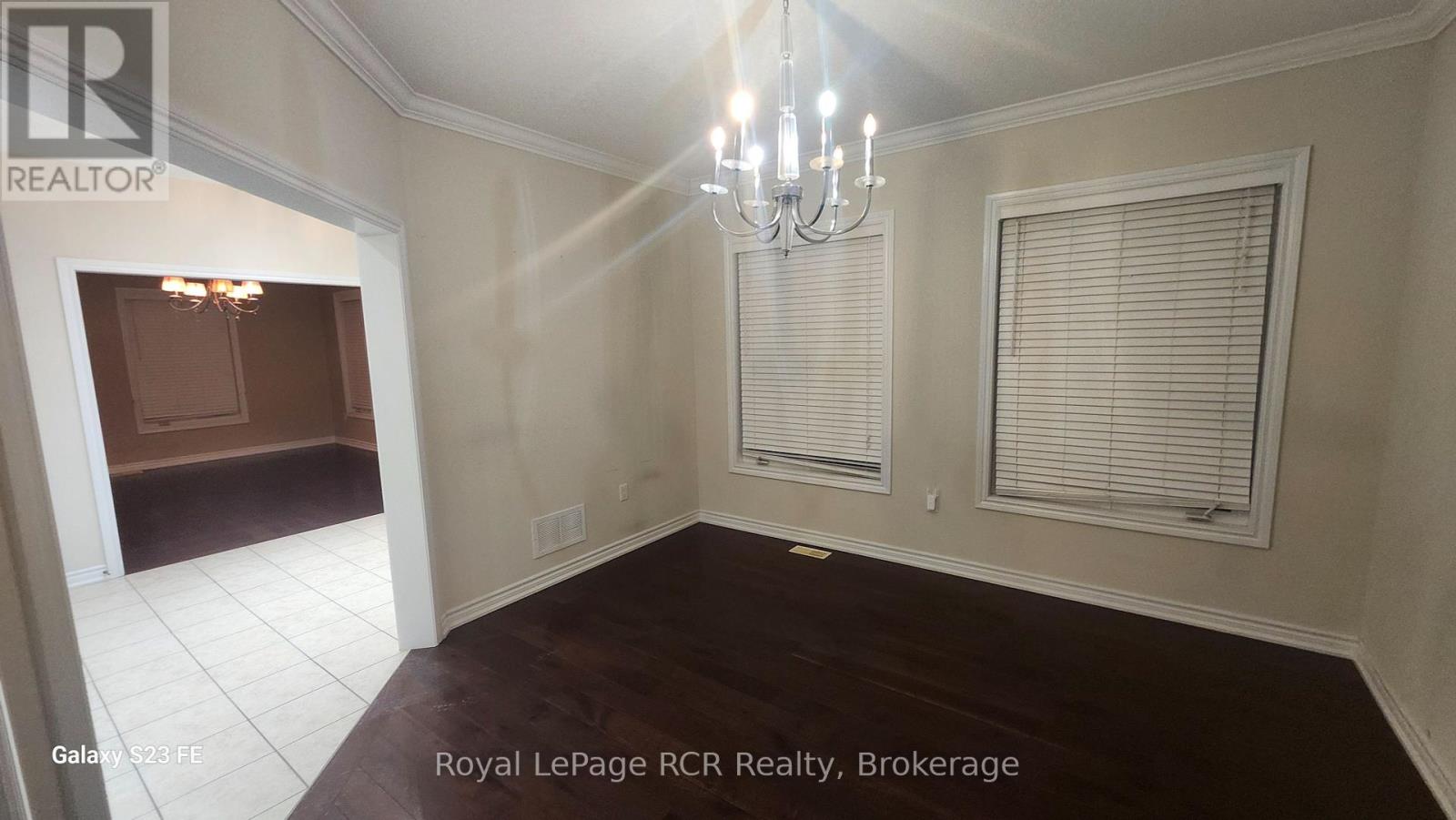 201 Eight Avenue, New Tecumseth, Ontario  L9R 1Z6 - Photo 7 - N12011091