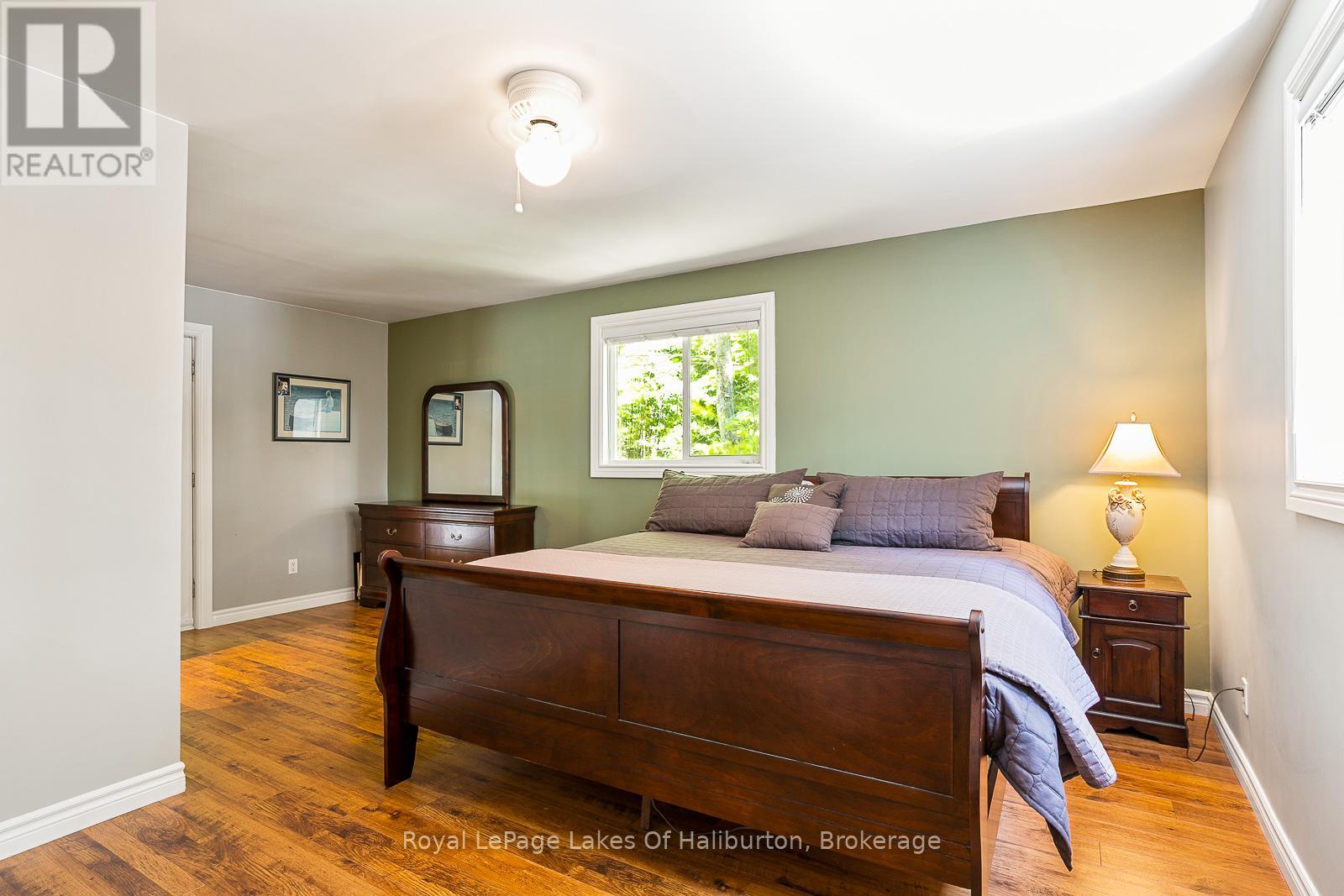 1047 Balmoral Lane, Highlands East, Ontario  K0M 1R0 - Photo 30 - X12025581