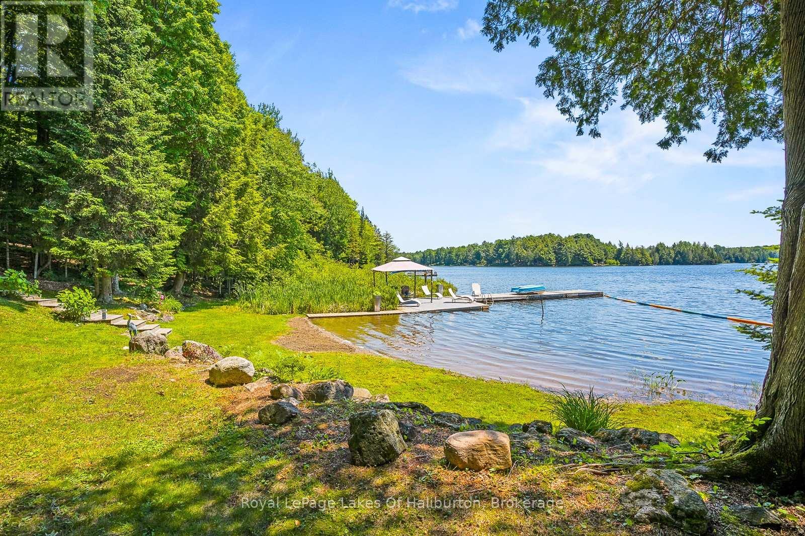 1047 Balmoral Lane, Highlands East, Ontario  K0M 1R0 - Photo 41 - X12025581