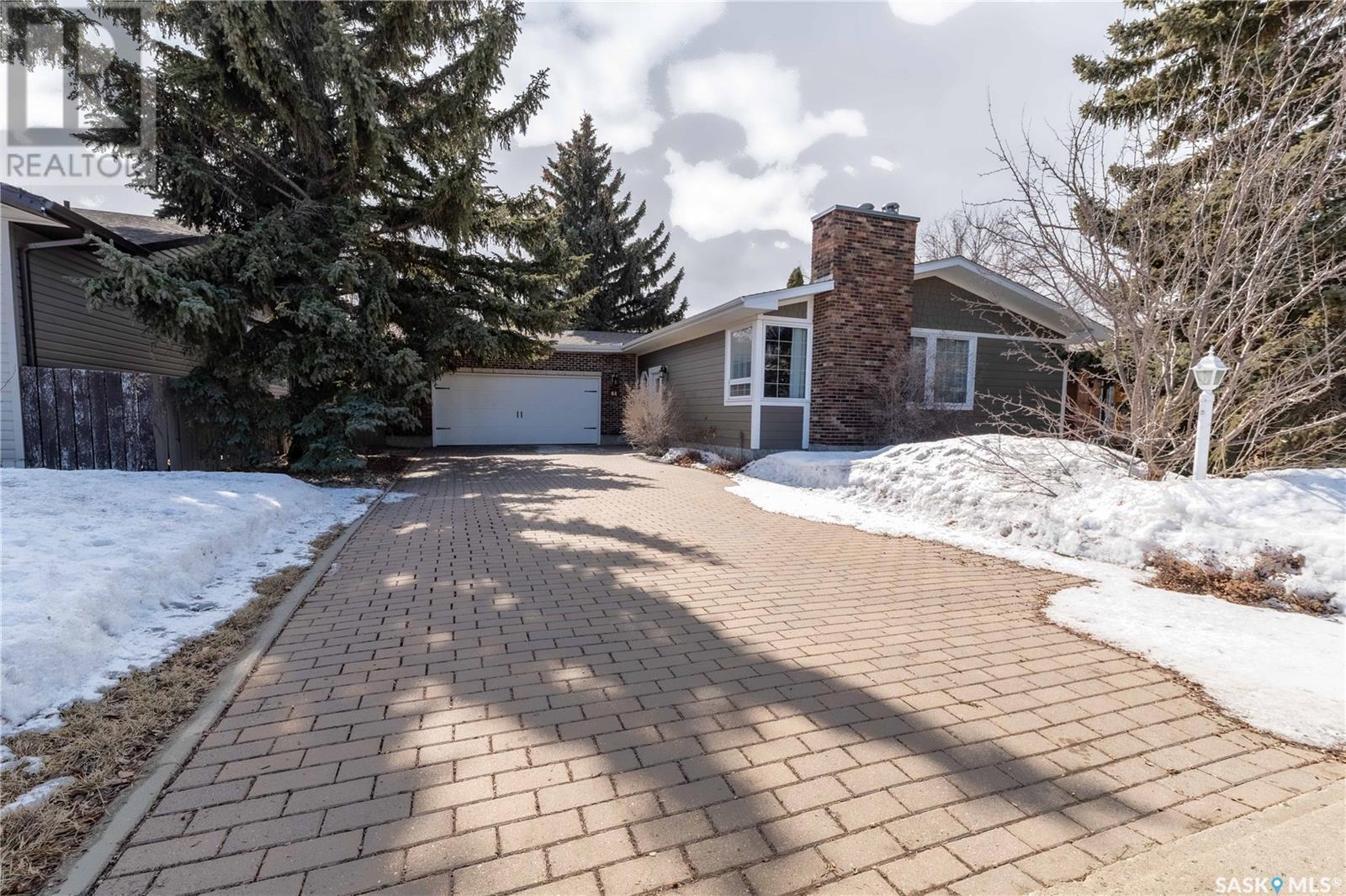 Property at 64 Bluebell CRESCENT image 2