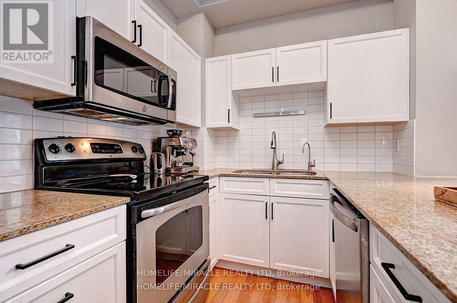203 - 42 Bridgeport Road E, Waterloo, Ontario  N2J 0B3 - Photo 12 - X12077303