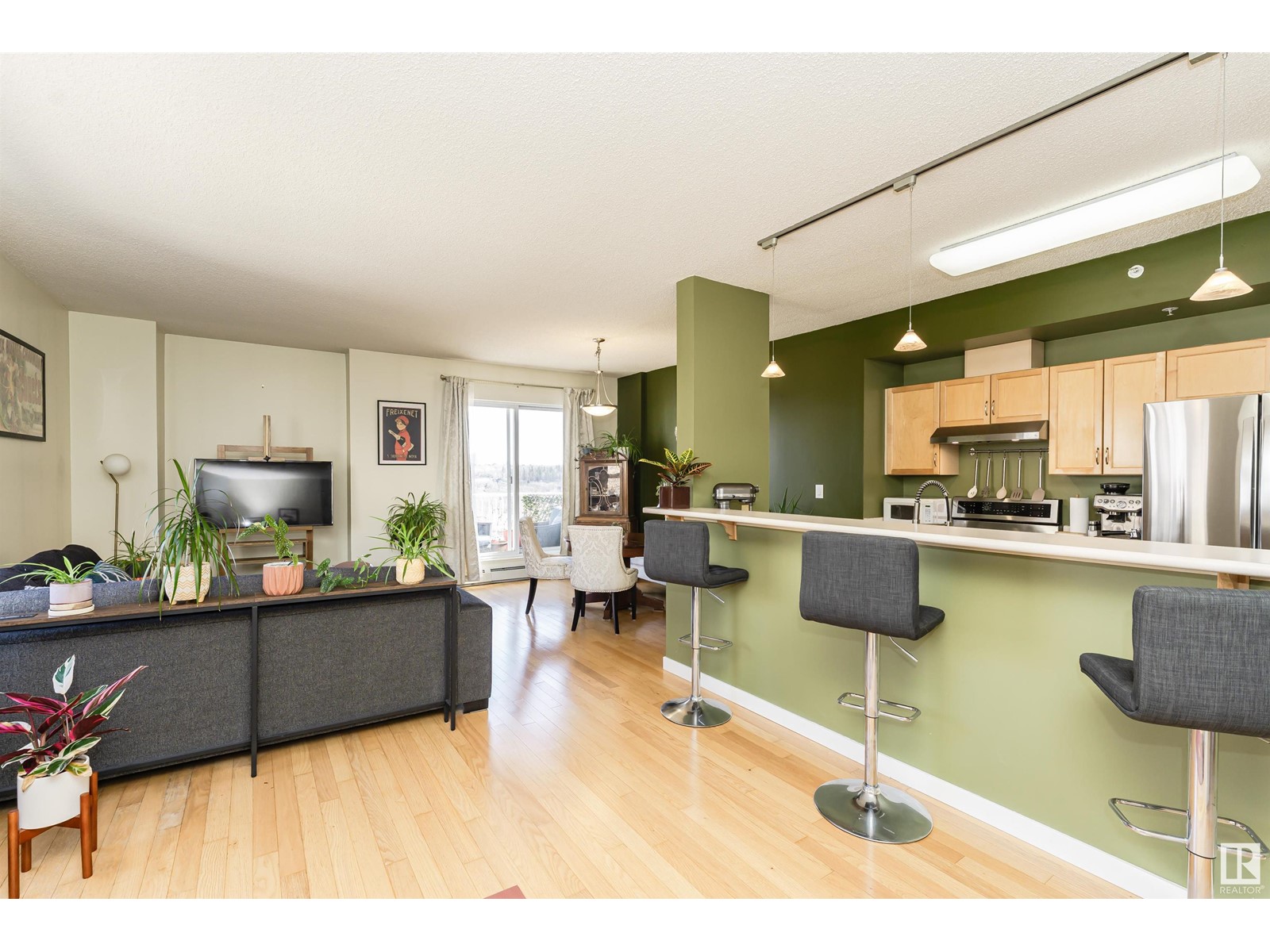 #404 9707 105 ST NW, Edmonton, Alberta