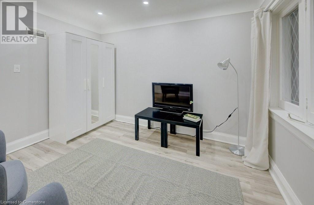 774 Belmont Avenue W, Kitchener, Ontario  N2M 1P4 - Photo 11 - 40706297