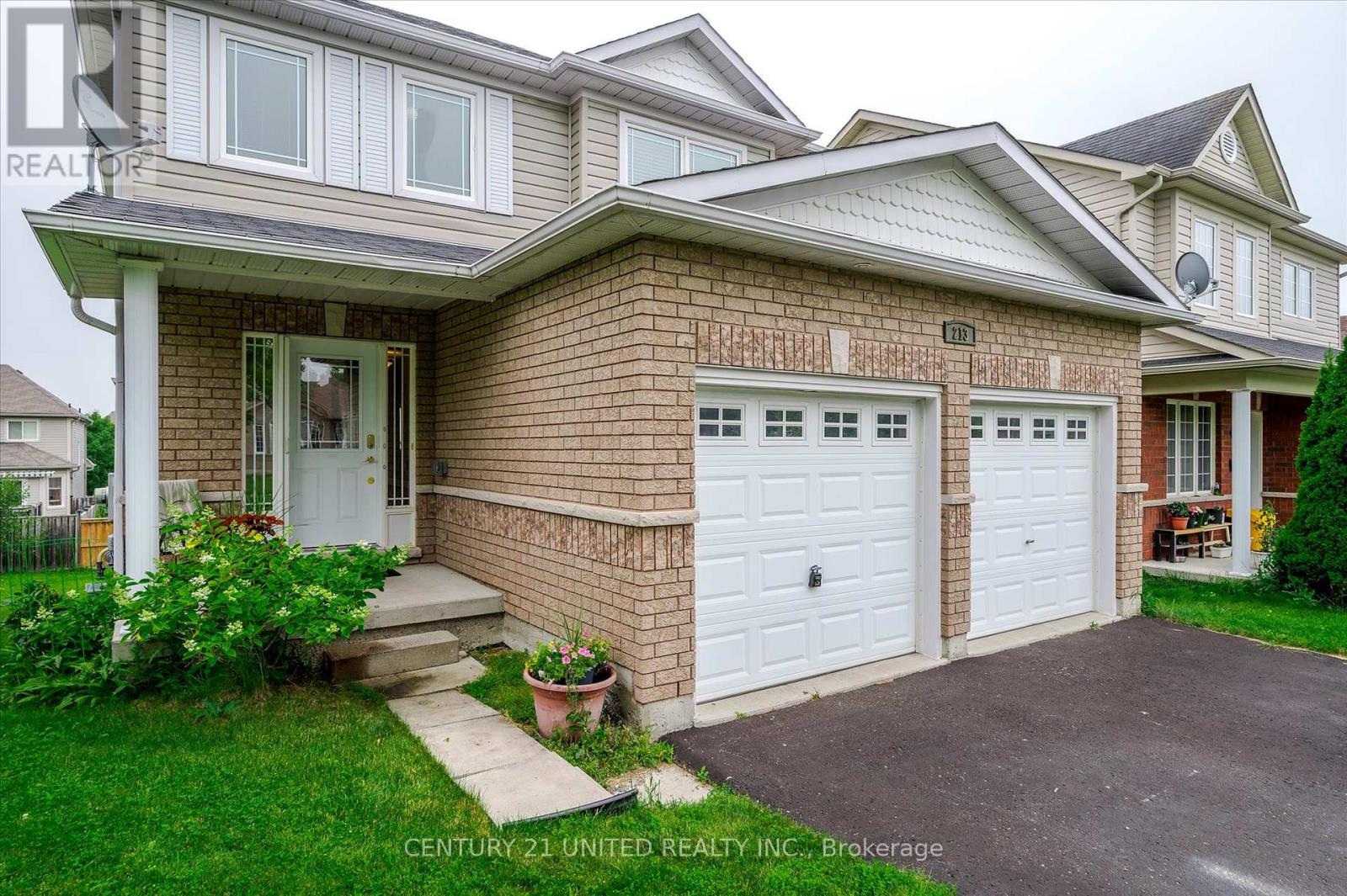 Property at 213 FARRIER CRESCENT image 1