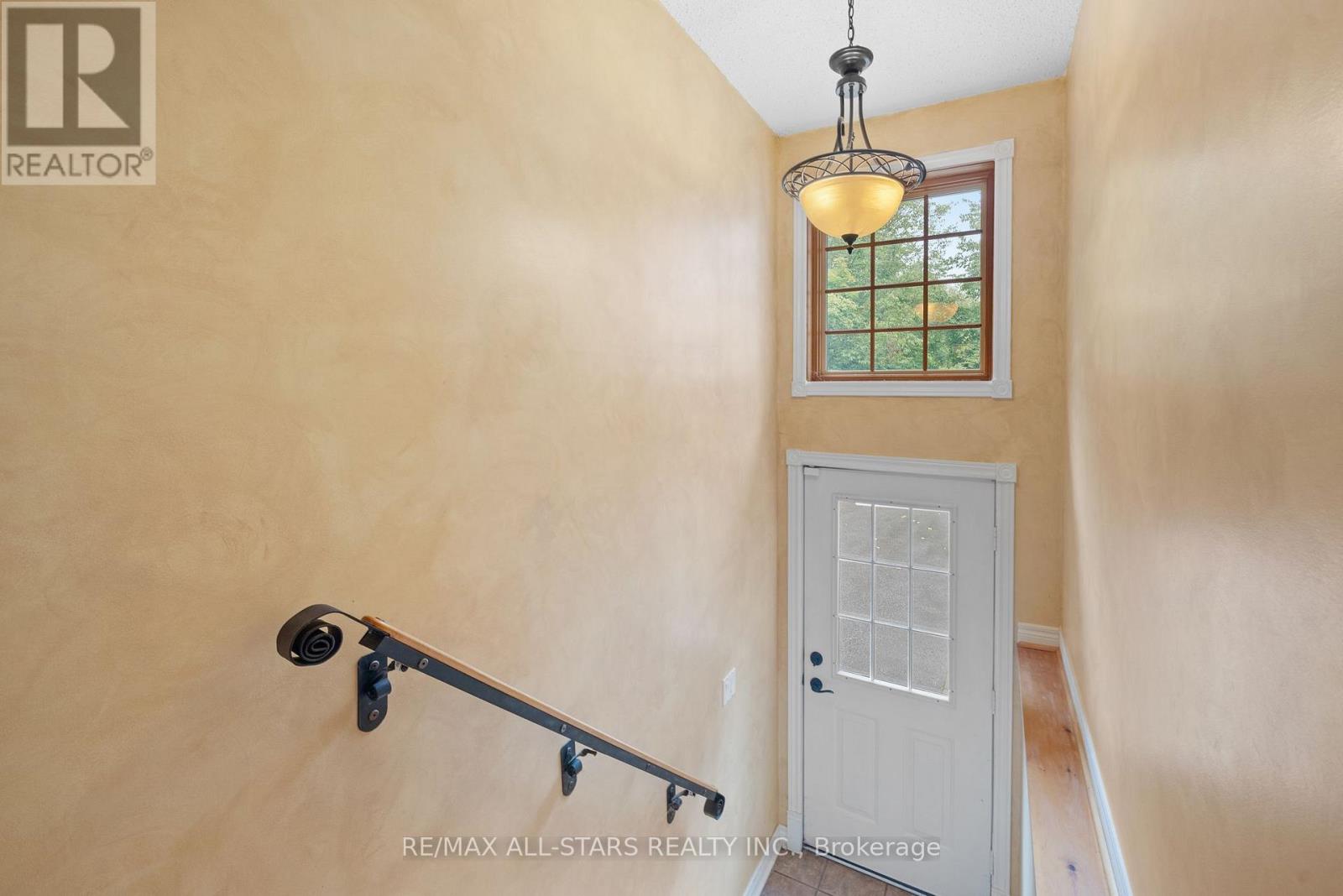 11 Aneva Court, Kawartha Lakes, Ontario  K0M 1N0 - Photo 22 - X12037333