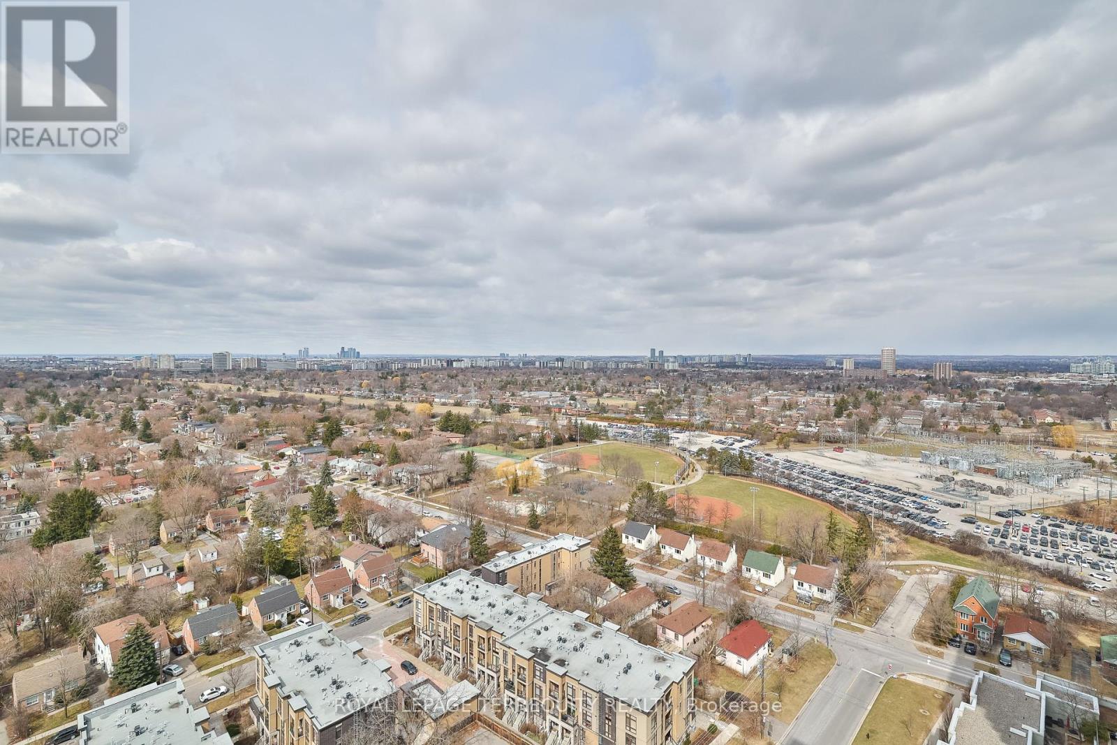 2411 - 15 Greenview Avenue, Toronto, Ontario  M2M 4M7 - Photo 40 - C12077340