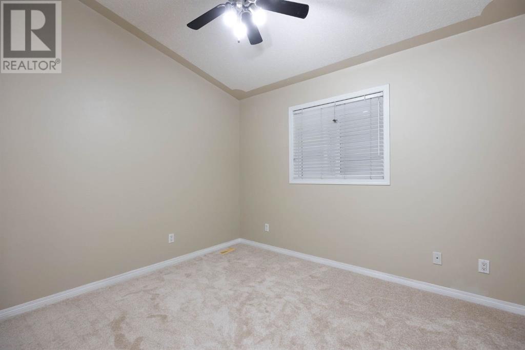 104 Philpott Bay, Fort Mcmurray, Alberta  T9K 2T8 - Photo 13 - A2210105