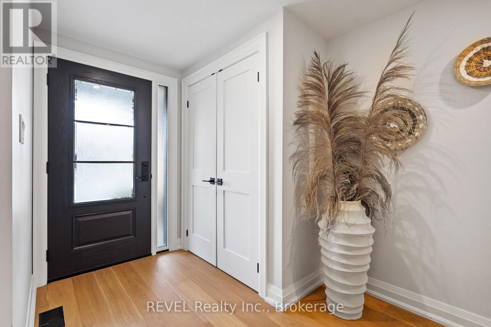 Property at 58 OCTOBER DRIVE image 4