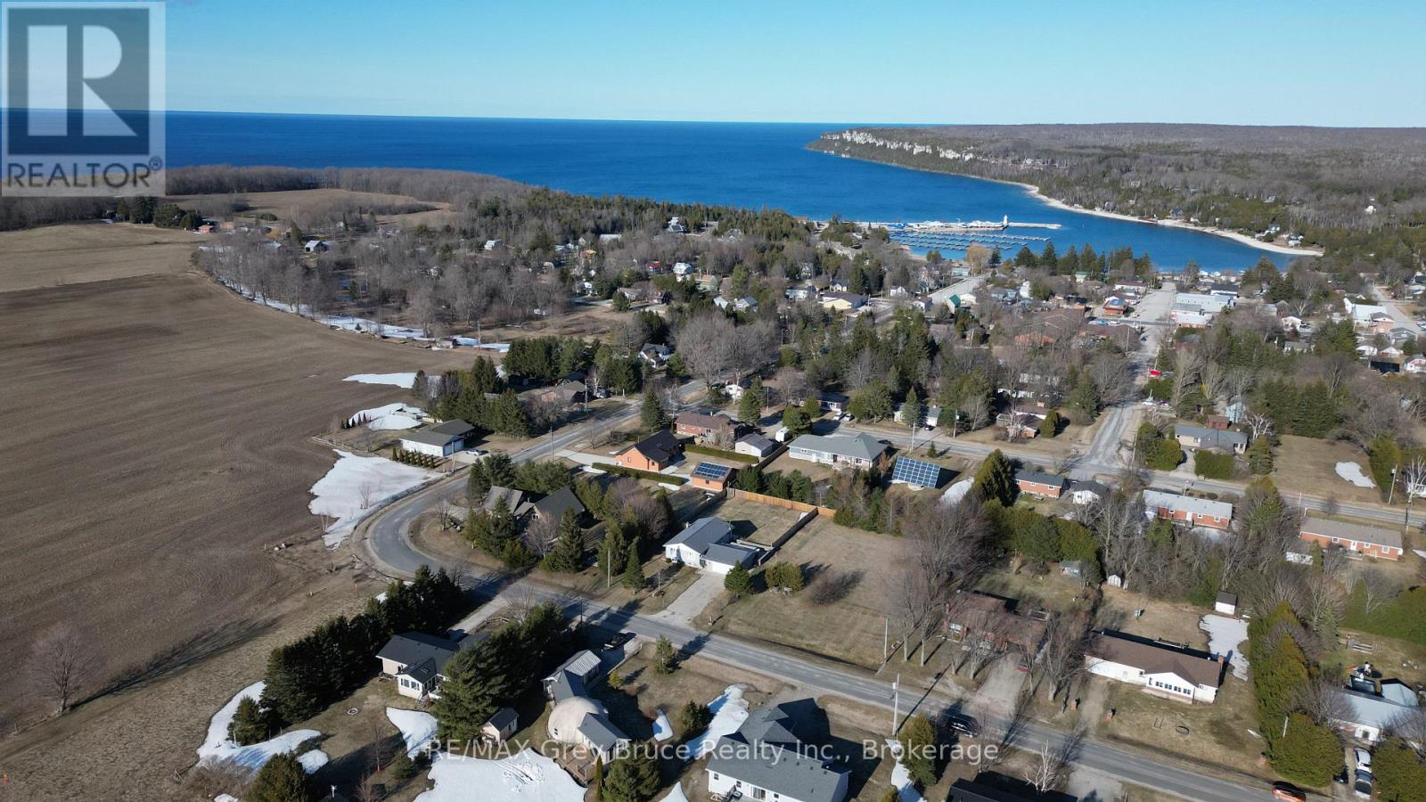 15 Bayfield Street, Northern Bruce Peninsula, Ontario  N0H 1W0 - Photo 16 - X12077406