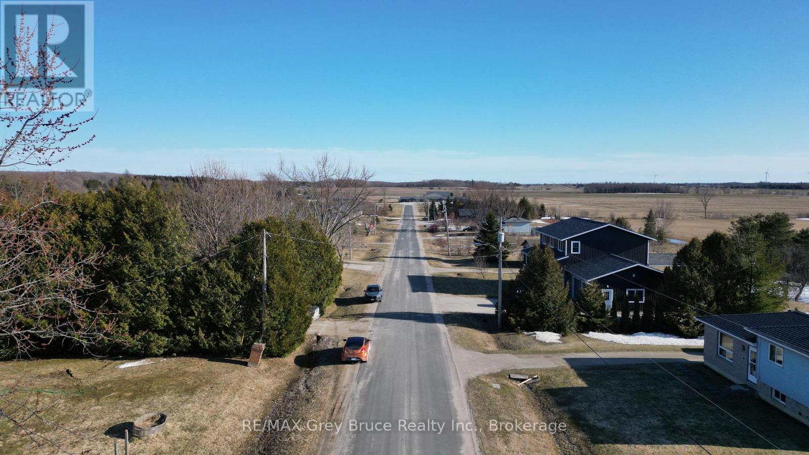 15 Bayfield Street, Northern Bruce Peninsula, Ontario  N0H 1W0 - Photo 31 - X12077406