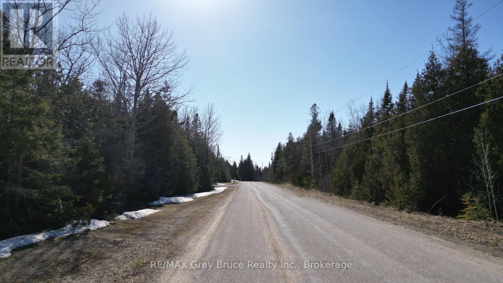 743 Spry Road, Northern Bruce Peninsula, Ontario  N0H 1W0 - Photo 20 - X12077494