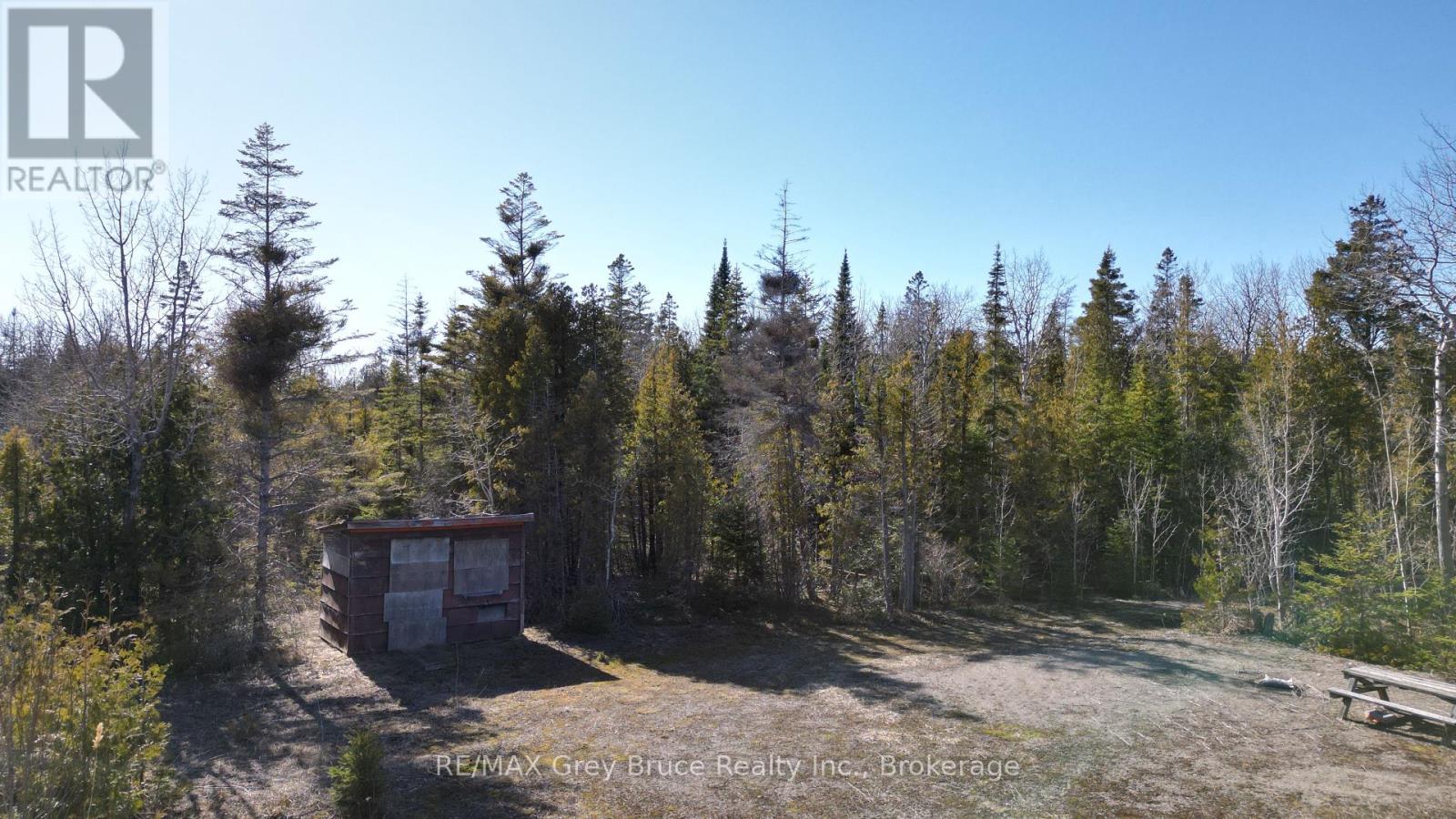 743 Spry Road, Northern Bruce Peninsula, Ontario  N0H 1W0 - Photo 3 - X12077494