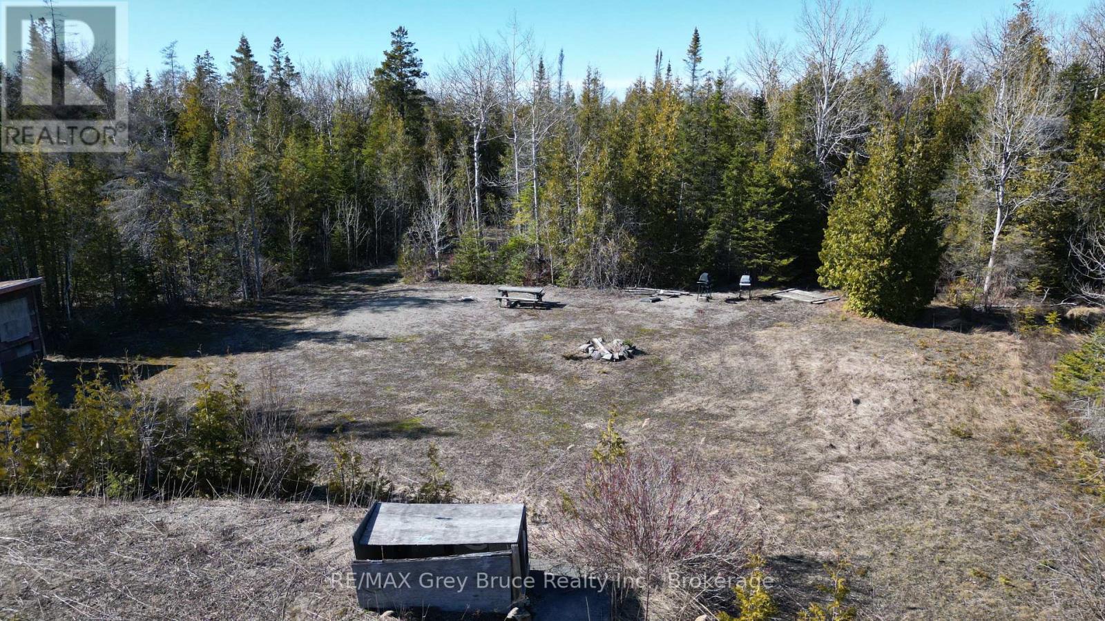 743 Spry Road, Northern Bruce Peninsula, Ontario  N0H 1W0 - Photo 6 - X12077494