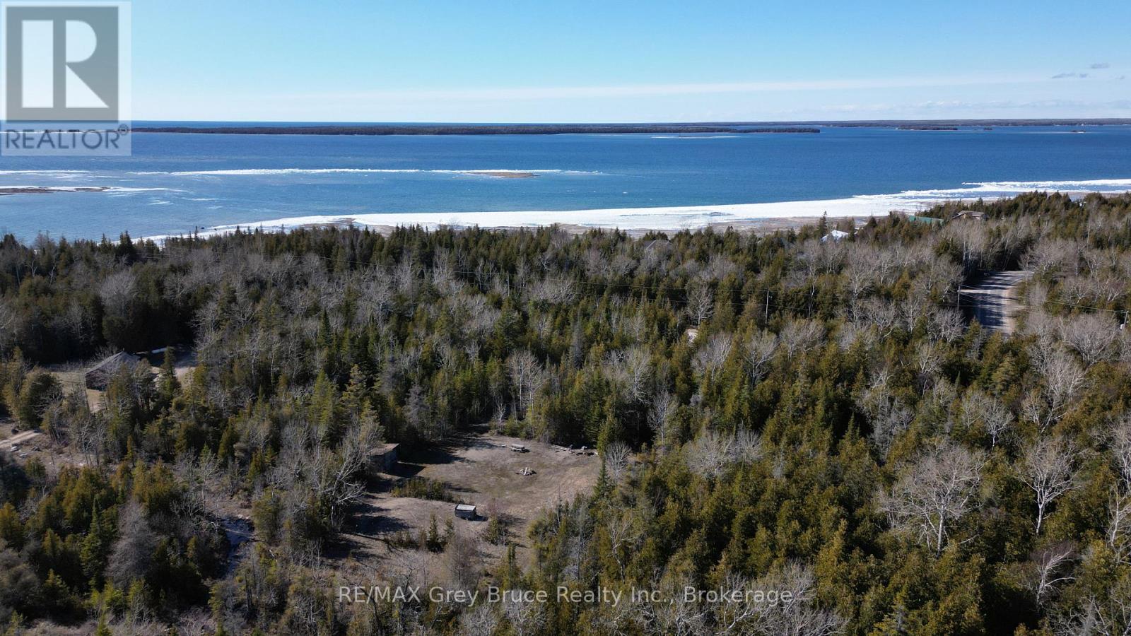 743 Spry Road, Northern Bruce Peninsula, Ontario  N0H 1W0 - Photo 9 - X12077494