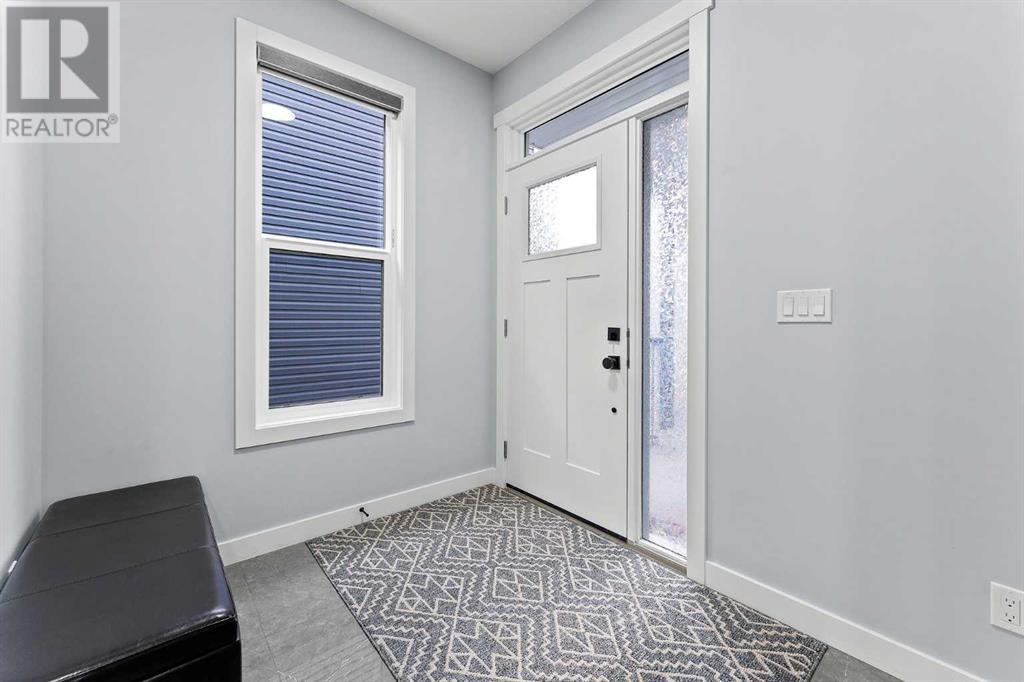 Property at 42 Seton Common SE image 3