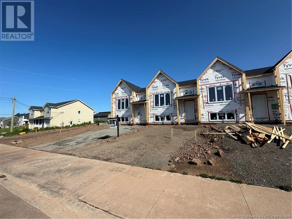 76 Warner Street, Moncton, New Brunswick  E1A 9X1 - Photo 2 - NB114895