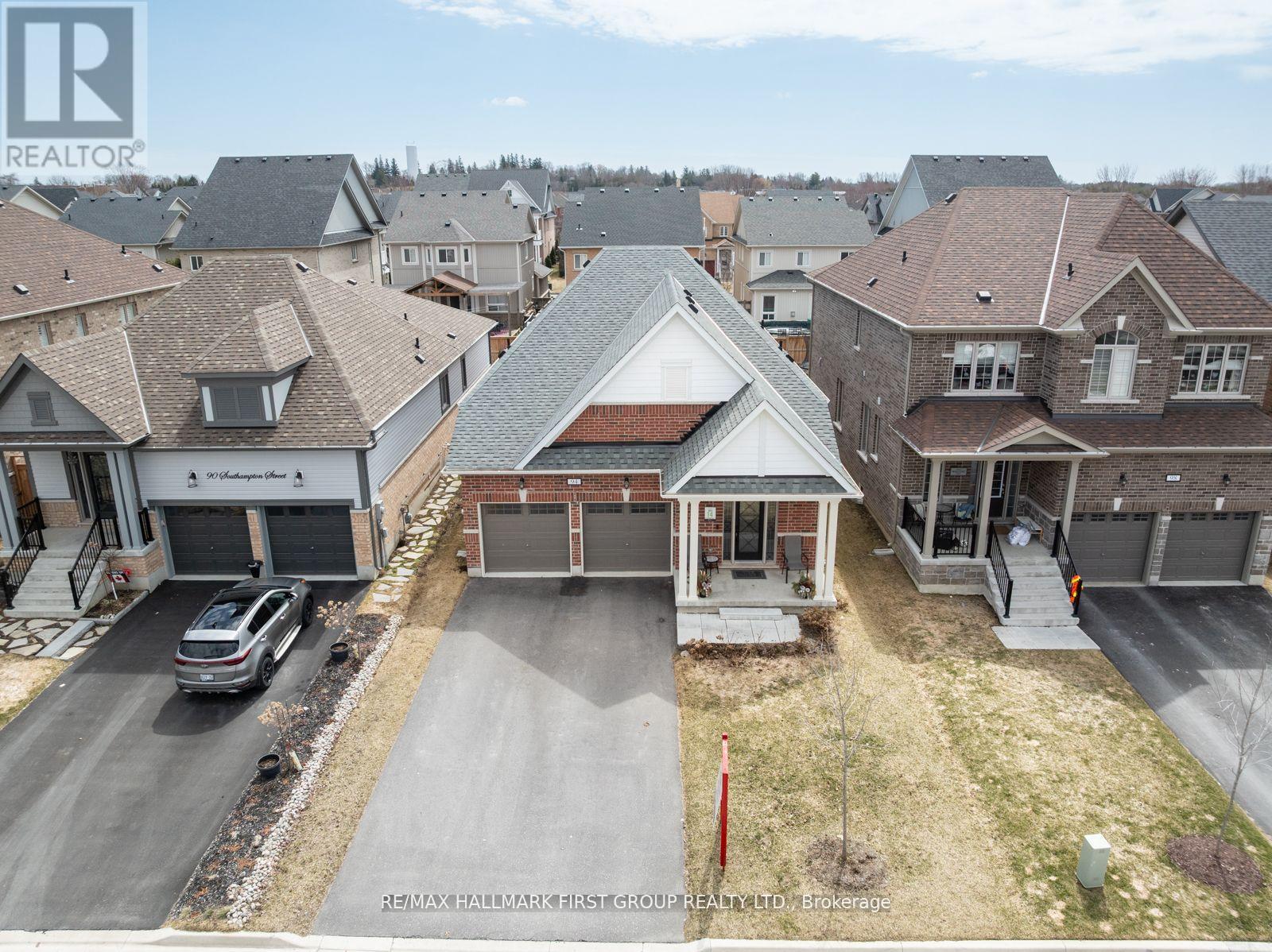 Property at 94 SOUTHAMPTON STREET image 3
