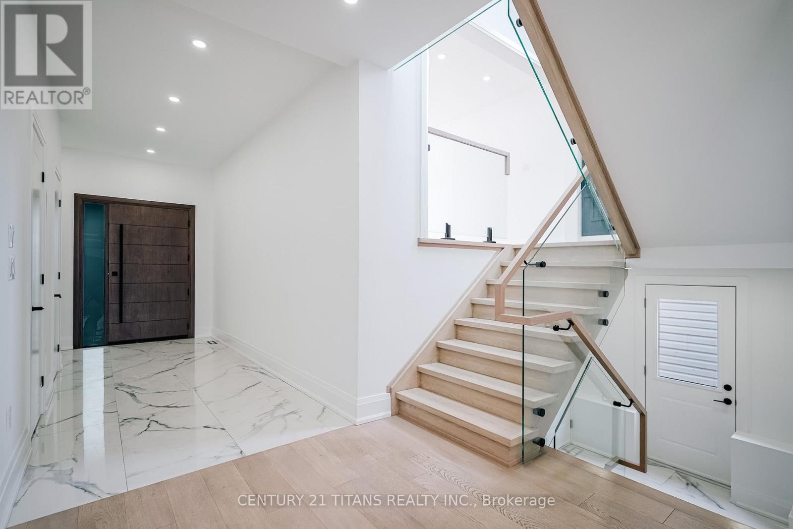 Property at 83 KALMAR AVENUE image 5