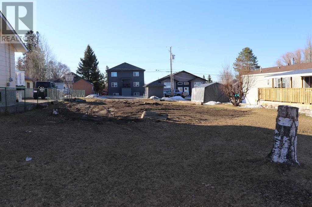 Property at 5115 8 Avenue image 3