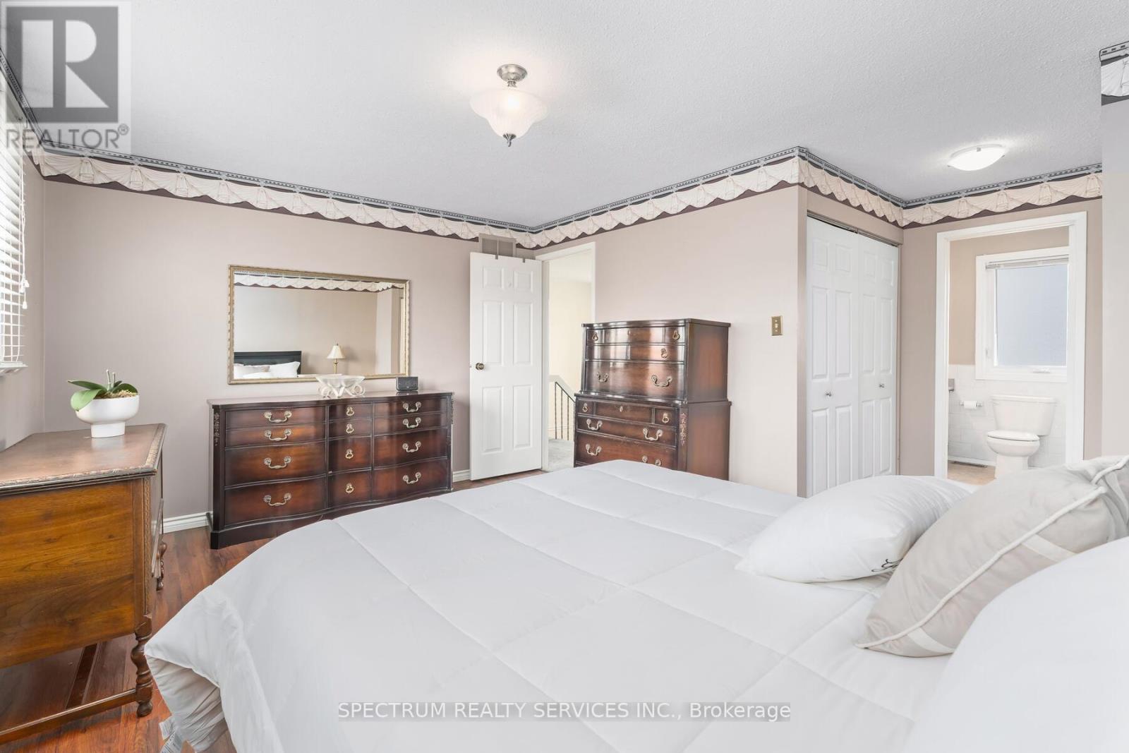98 Mikado Crescent, Brampton, Ontario  L6S 3R7 - Photo 21 - W12077518