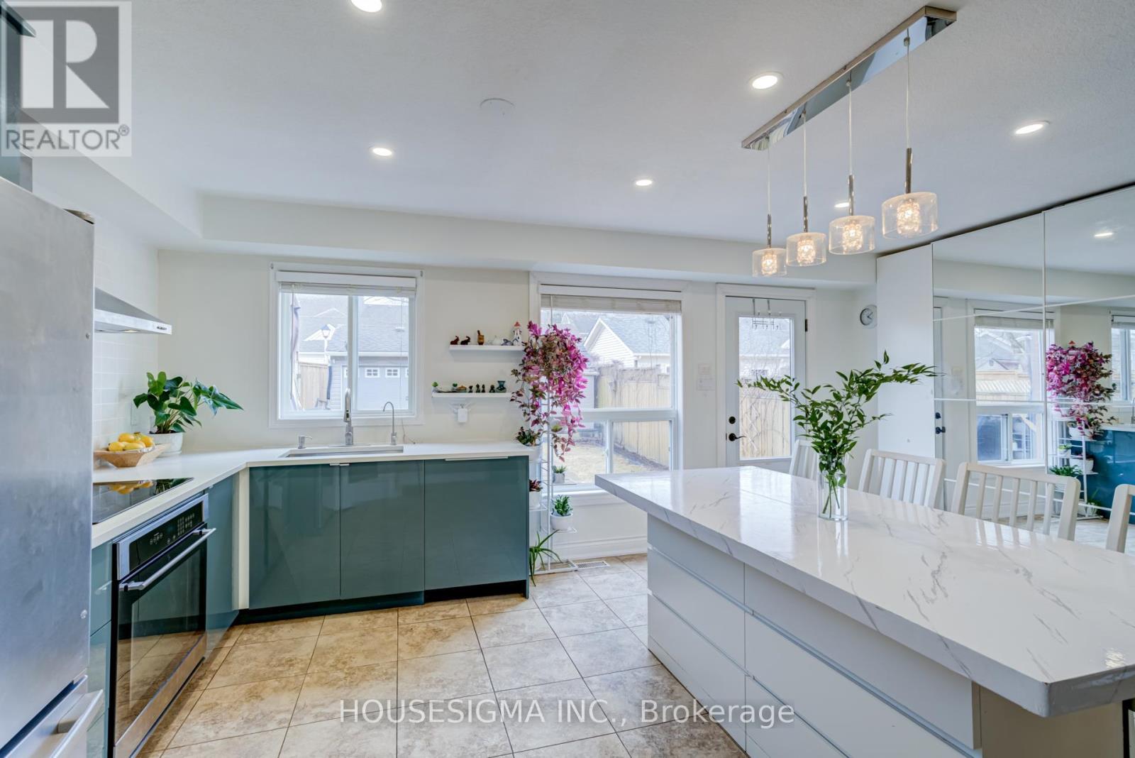 Property at 308 FERN STREET image 1