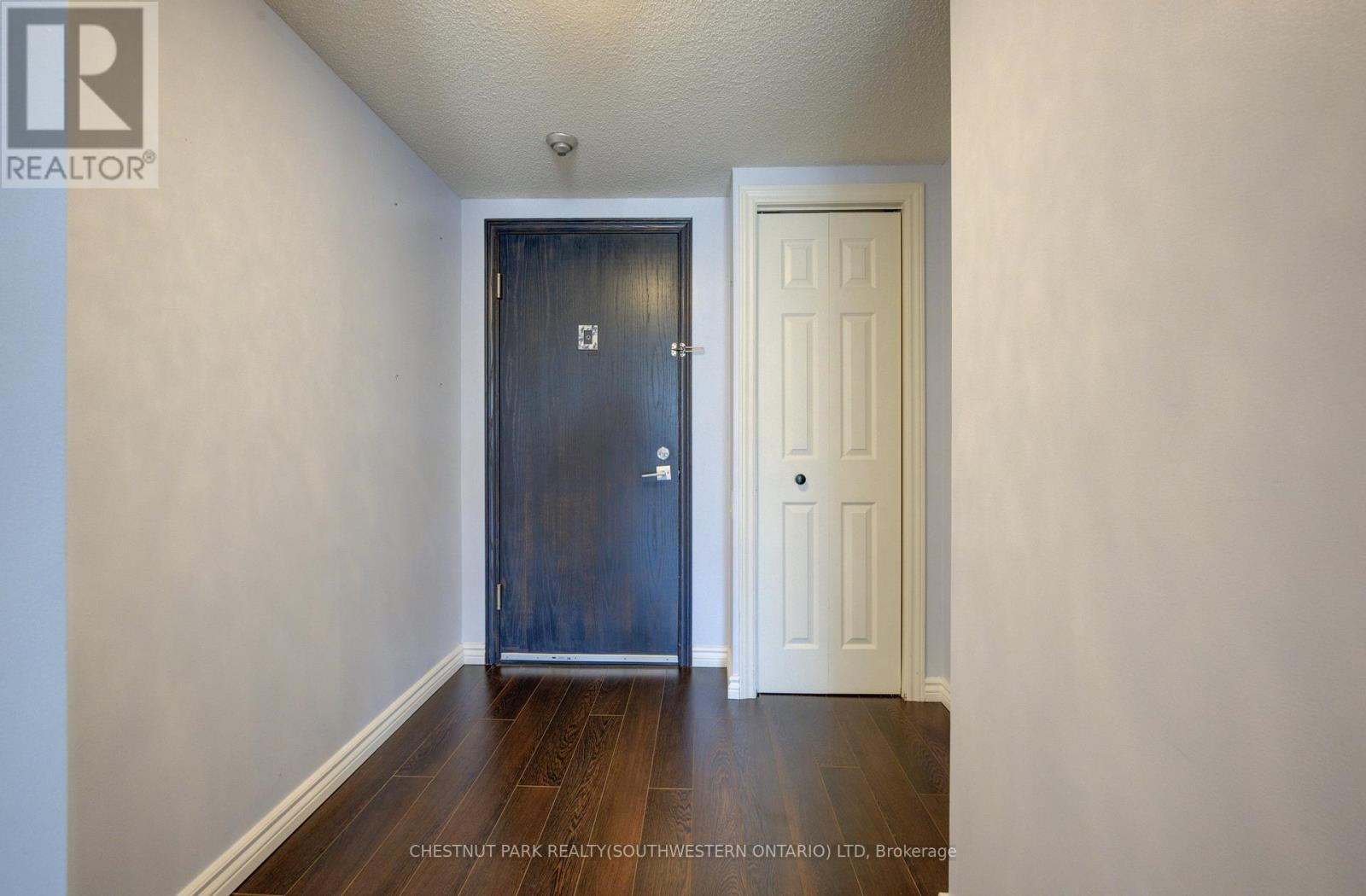 Property at 803 - 10 ELLEN STREET E image 3