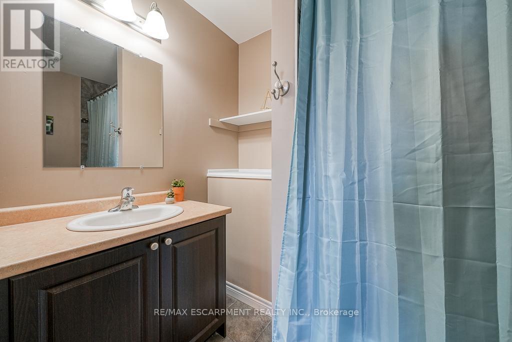 67 - 20 Mcconkey Crescent, Brant, Ontario  N3S 0C1 - Photo 21 - X12077543