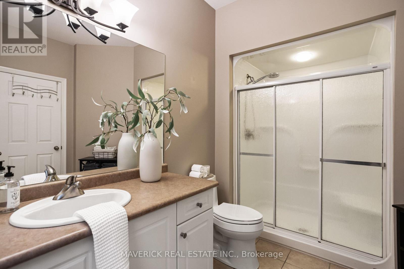 1787 Ironwood Road, London, Ontario  N6K 5C7 - Photo 17 - X12077632